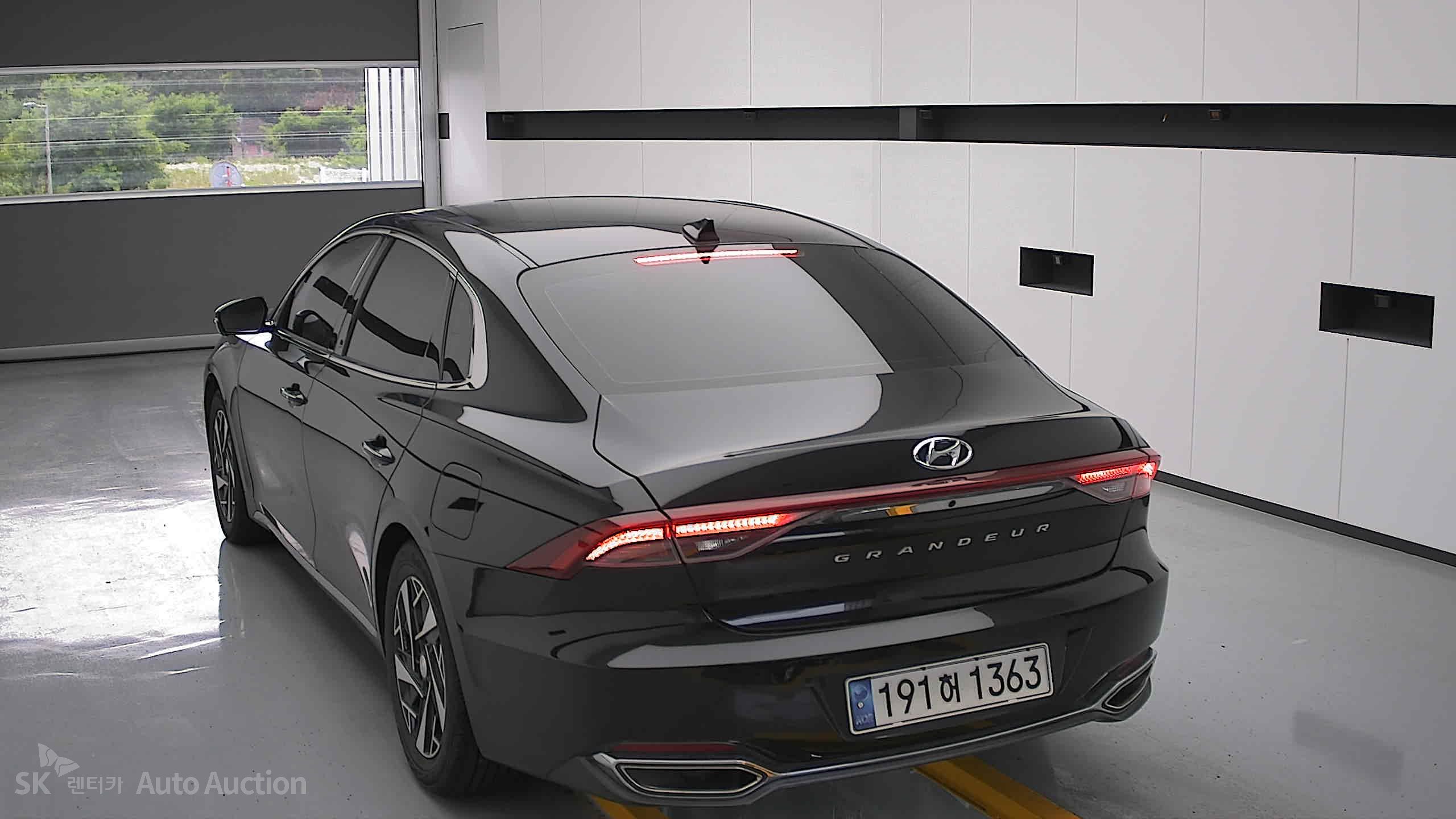 2022 - hyundai grandeur