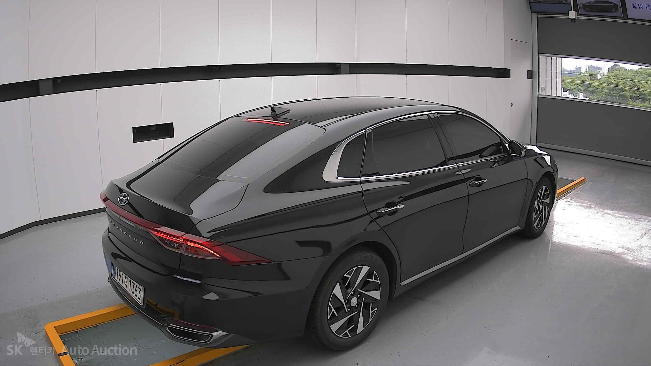 2022 - hyundai grandeur