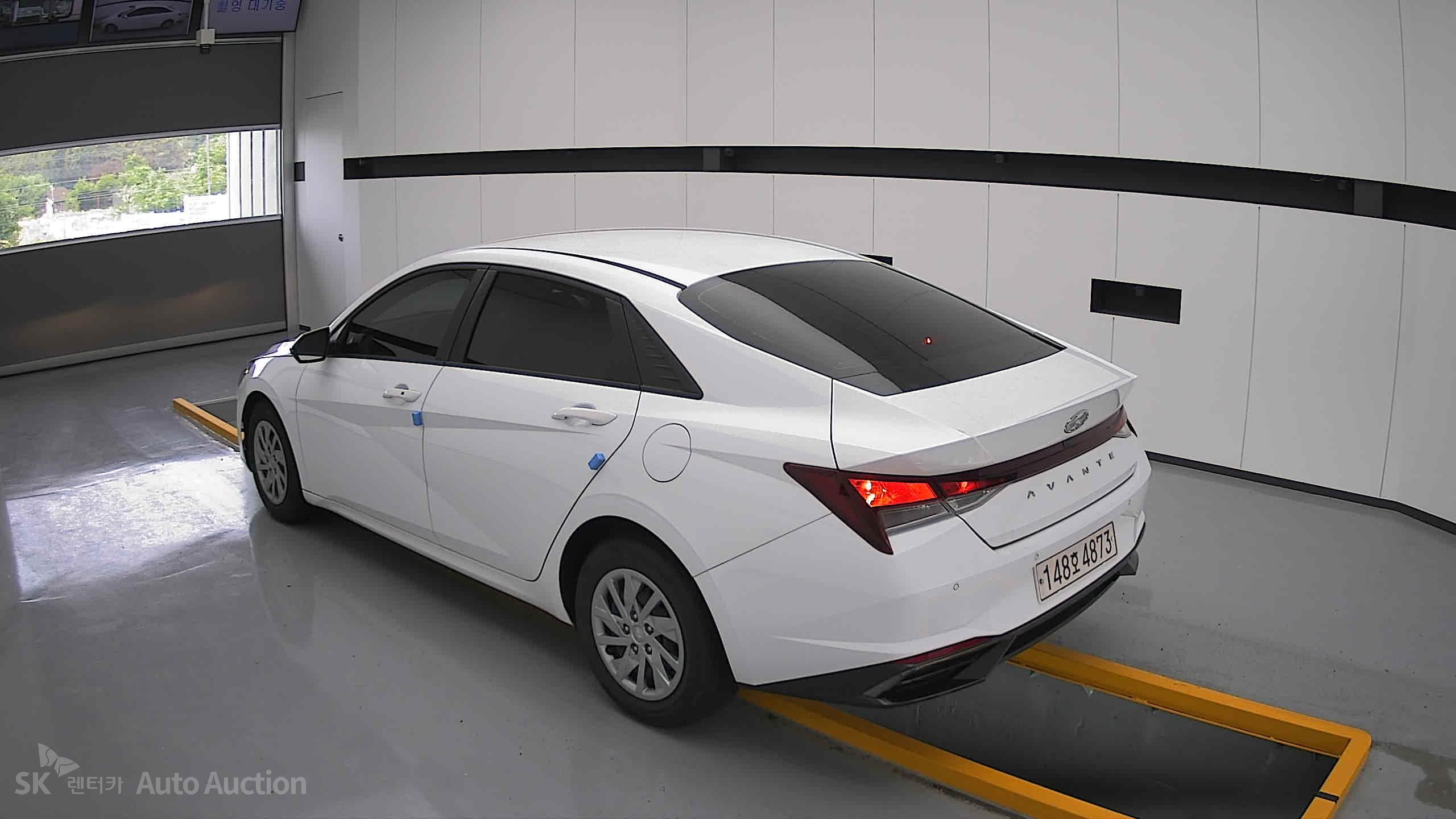 2021 - hyundai avante