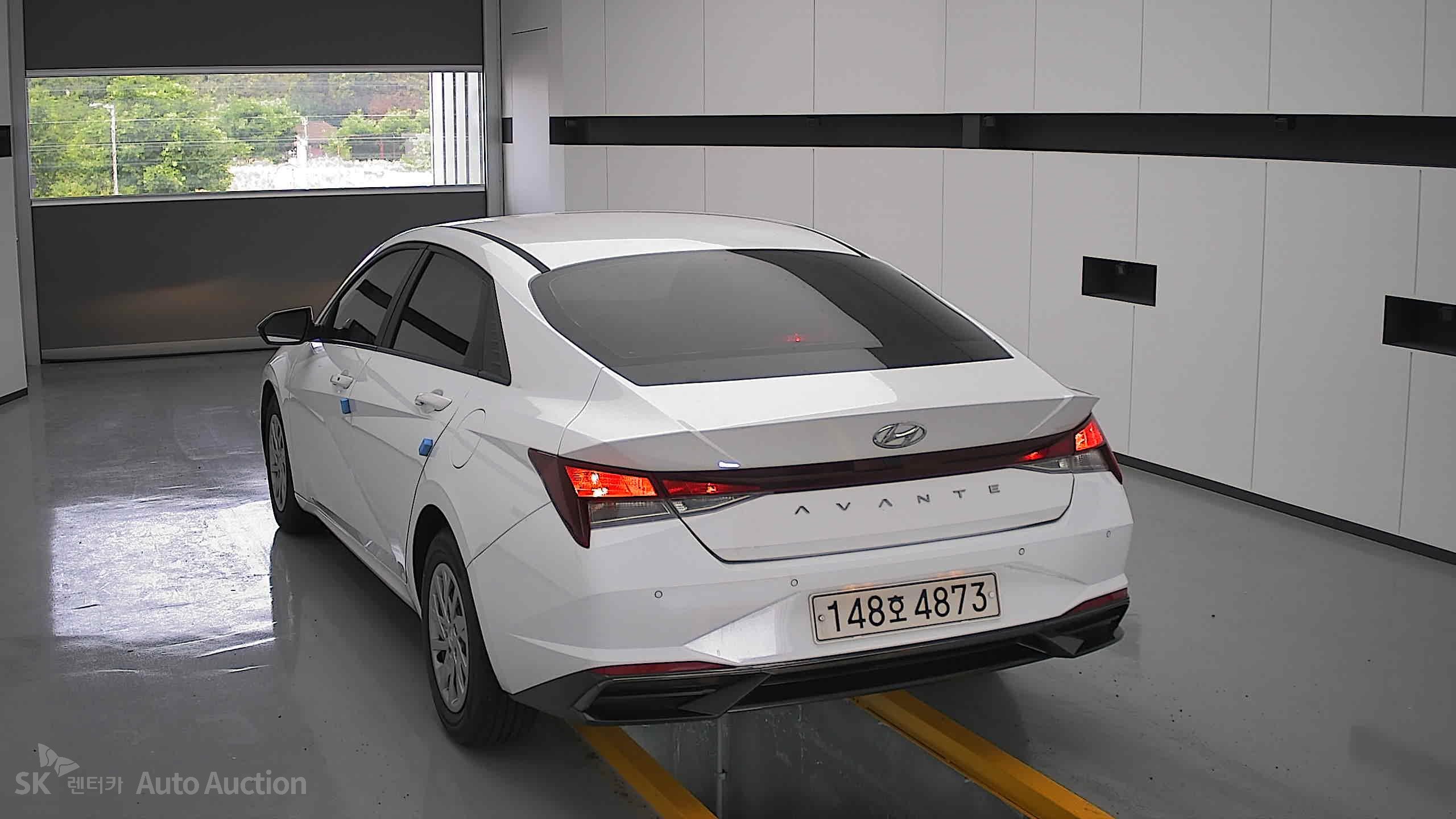 2021 - hyundai avante