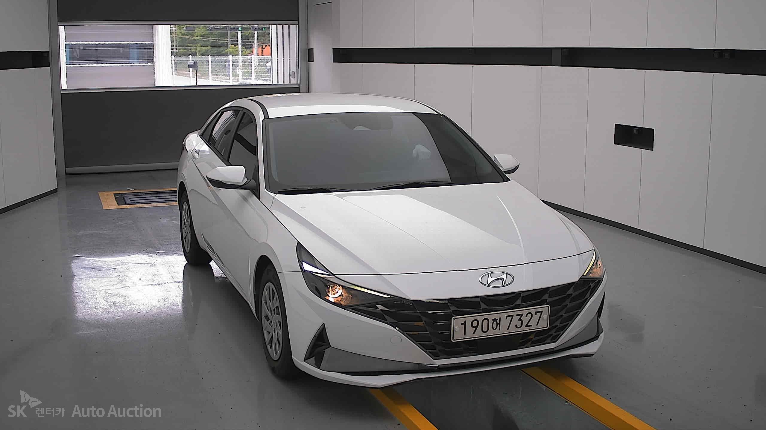 2022 - hyundai avante