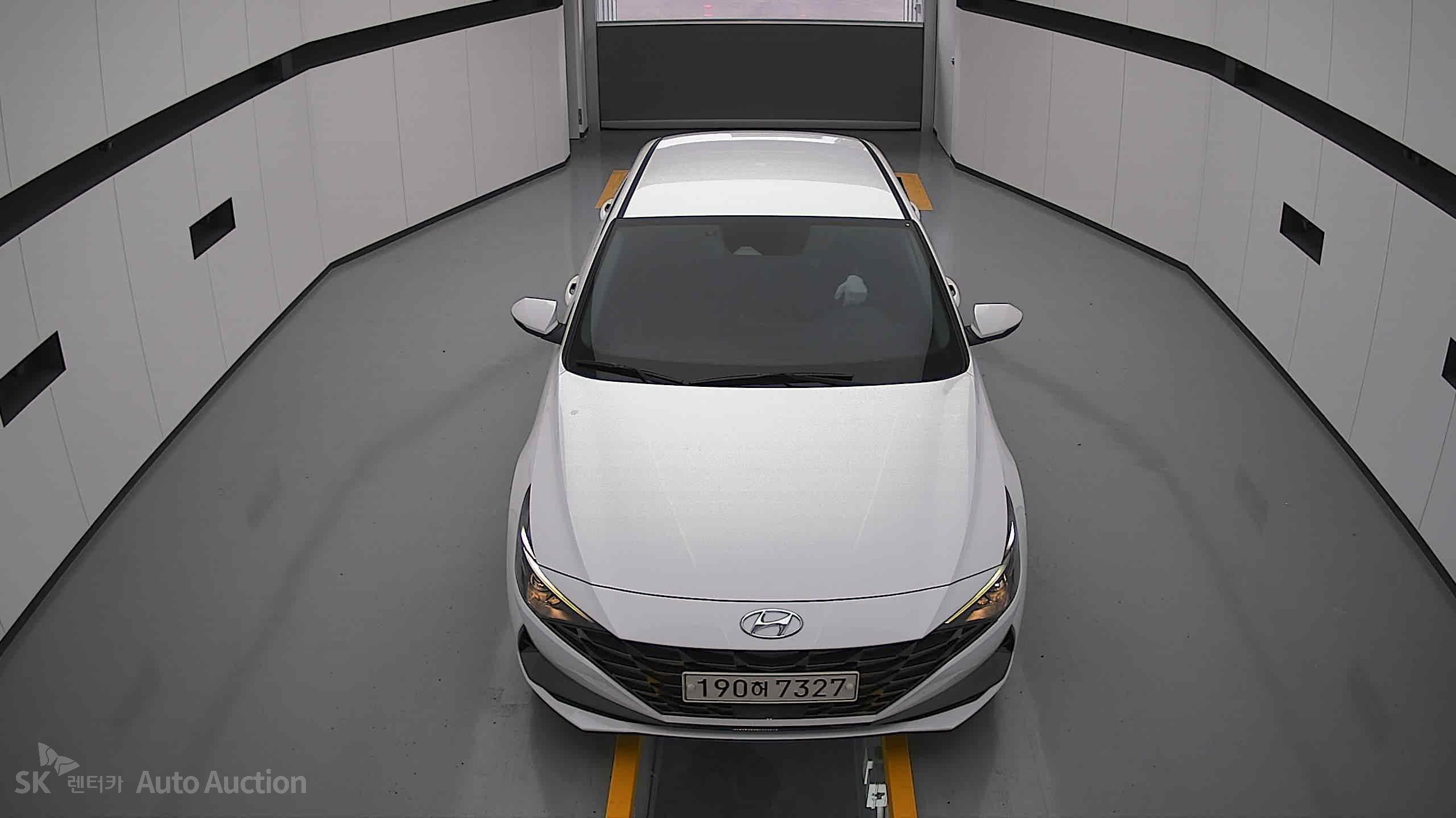 2022 - hyundai avante