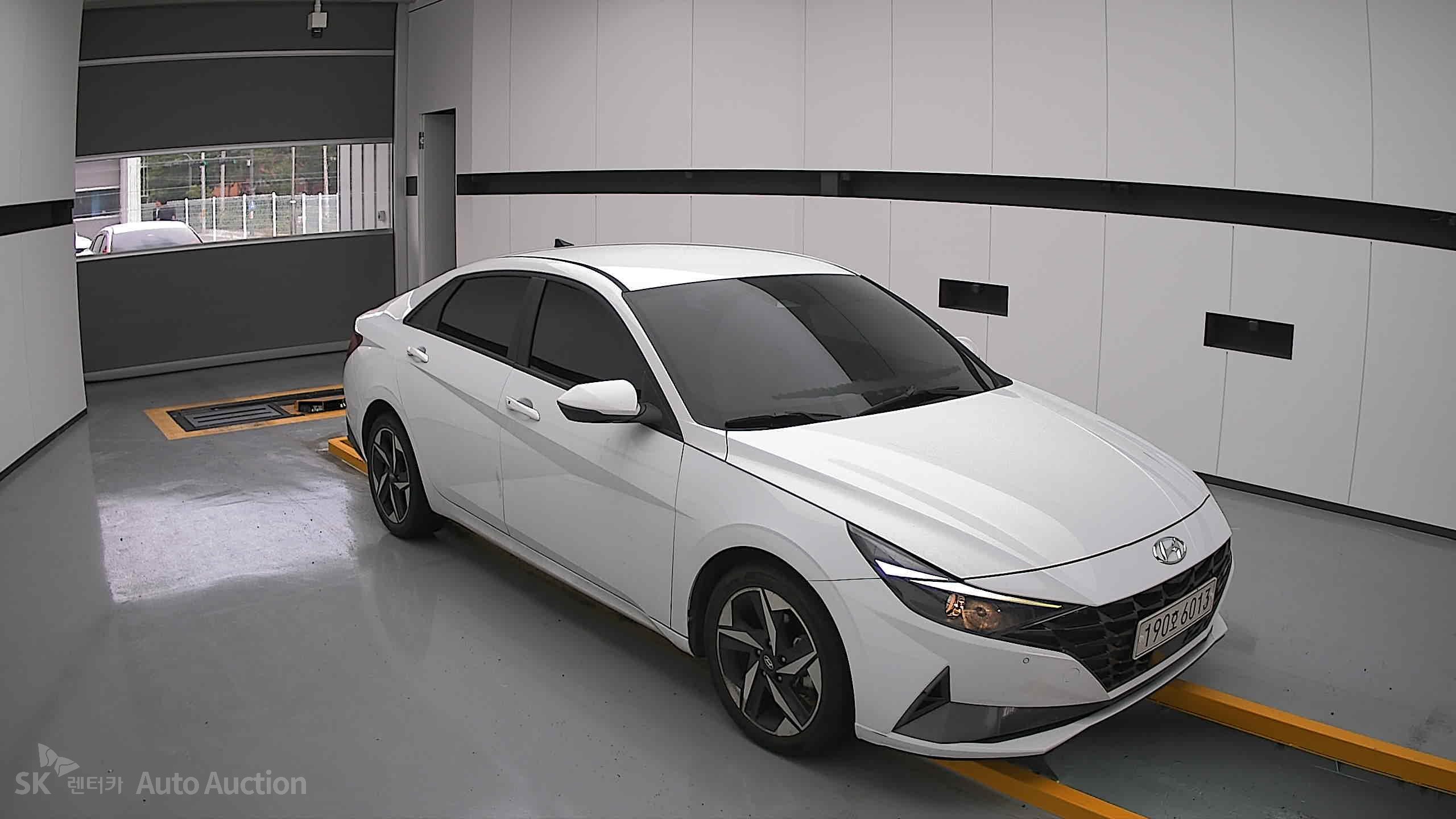 2023 - hyundai avante
