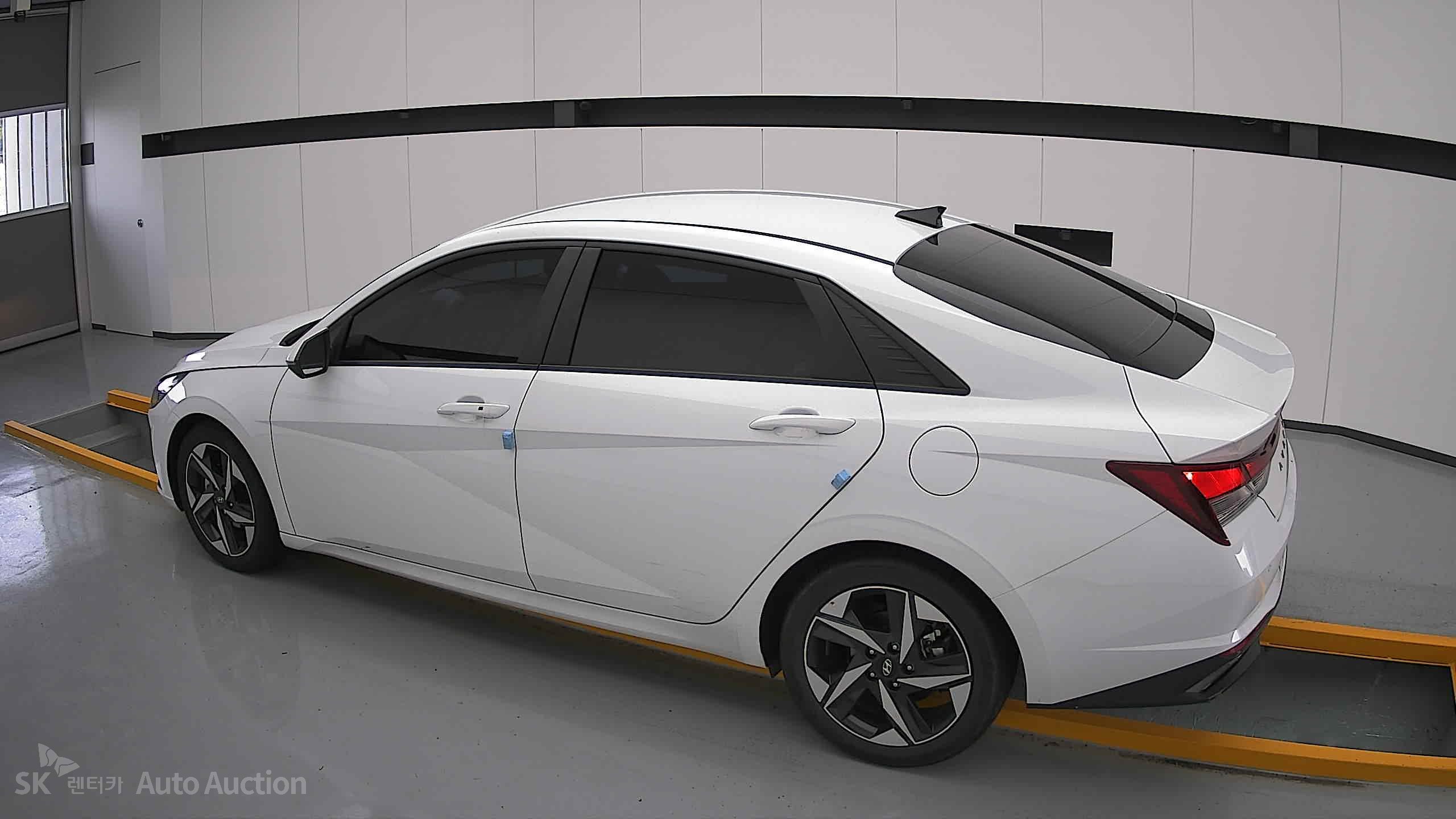 2023 - hyundai avante