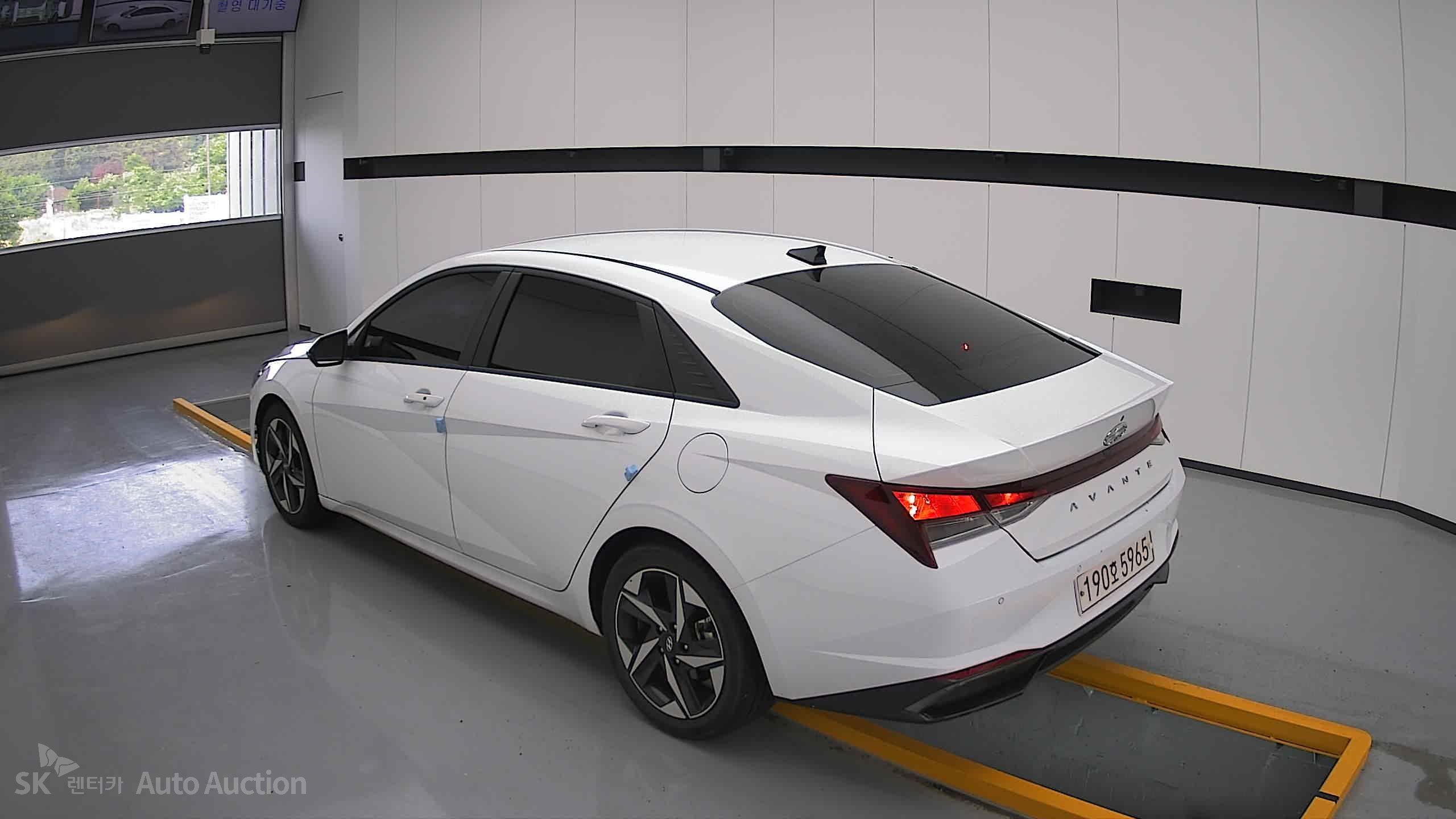 2023 - hyundai avante