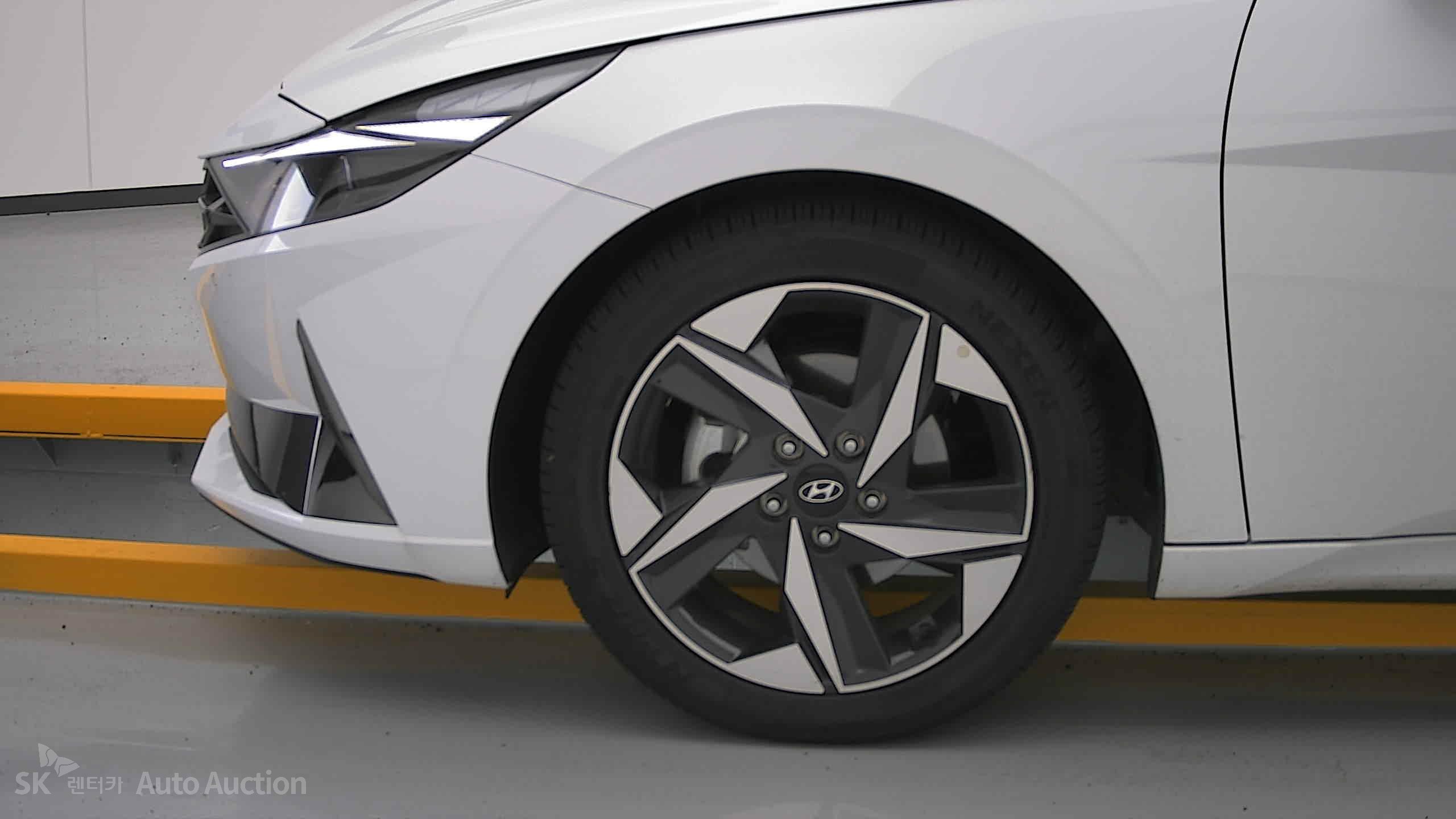 2023 - hyundai avante