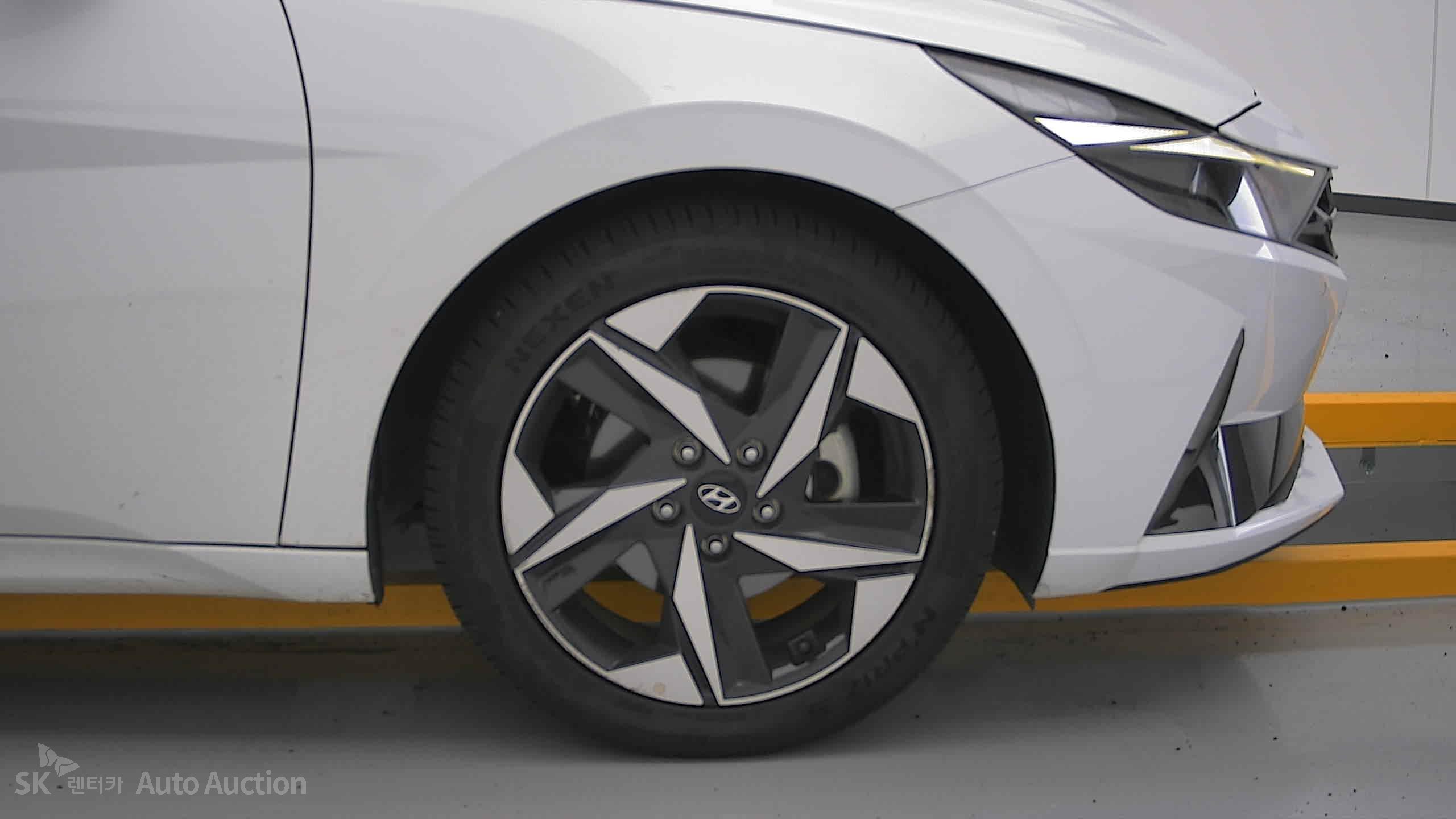 2023 - hyundai avante