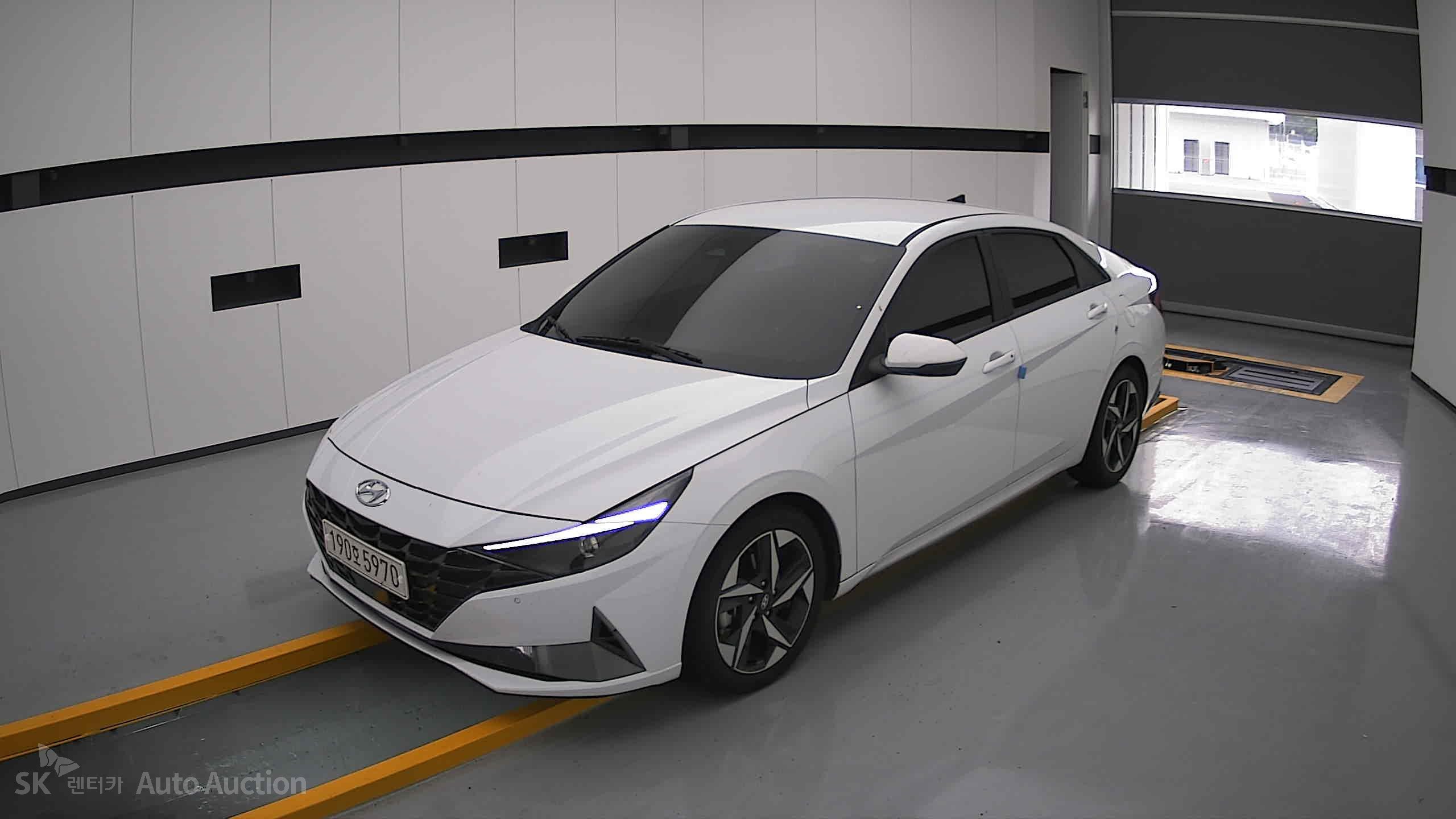 2023 - hyundai avante