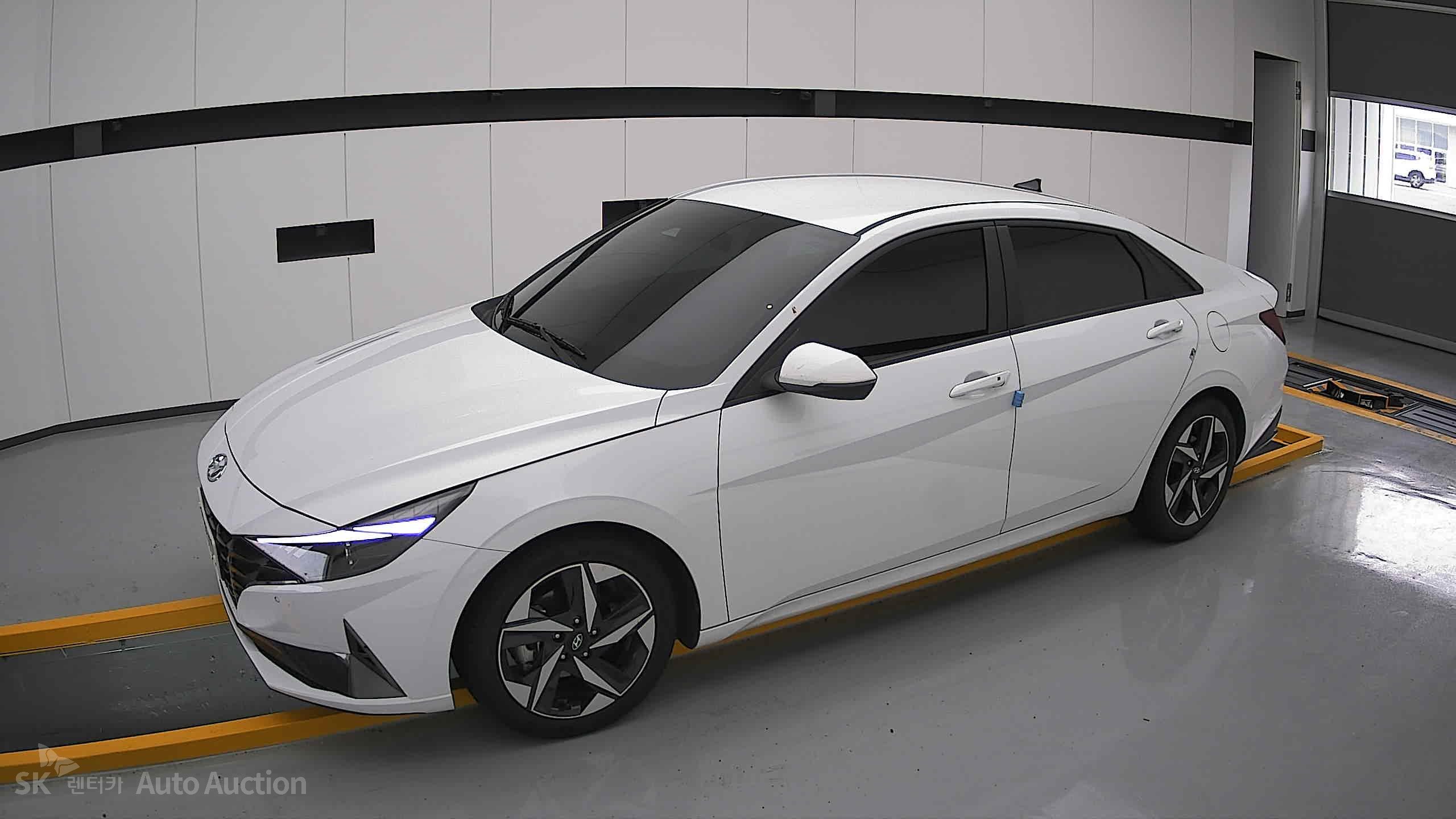 2023 - hyundai avante