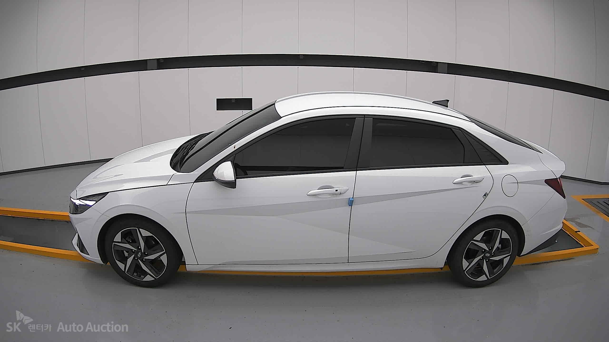 2023 - hyundai avante