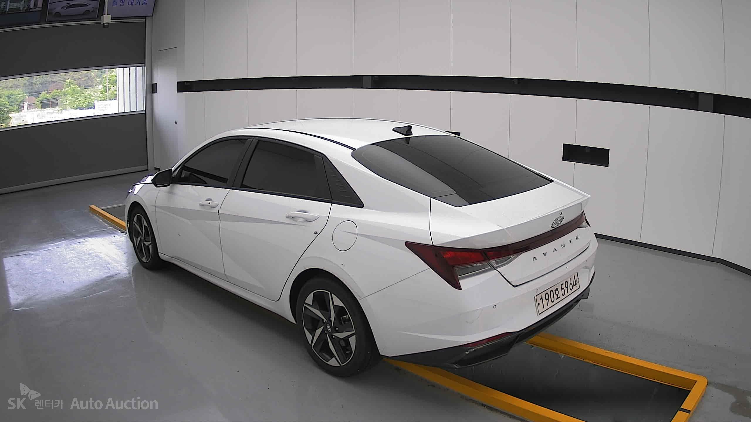 2023 - hyundai avante