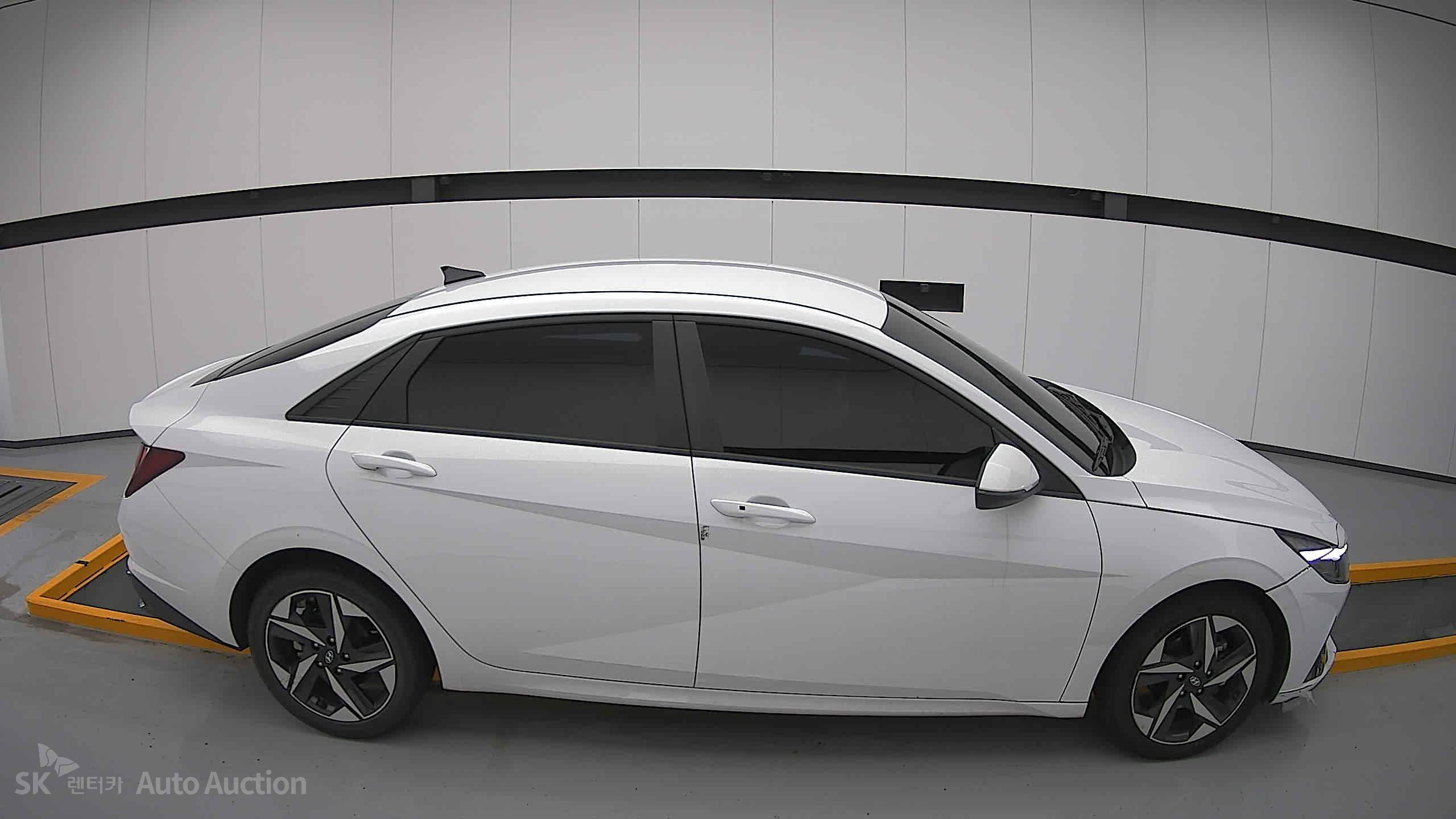 2023 - hyundai avante