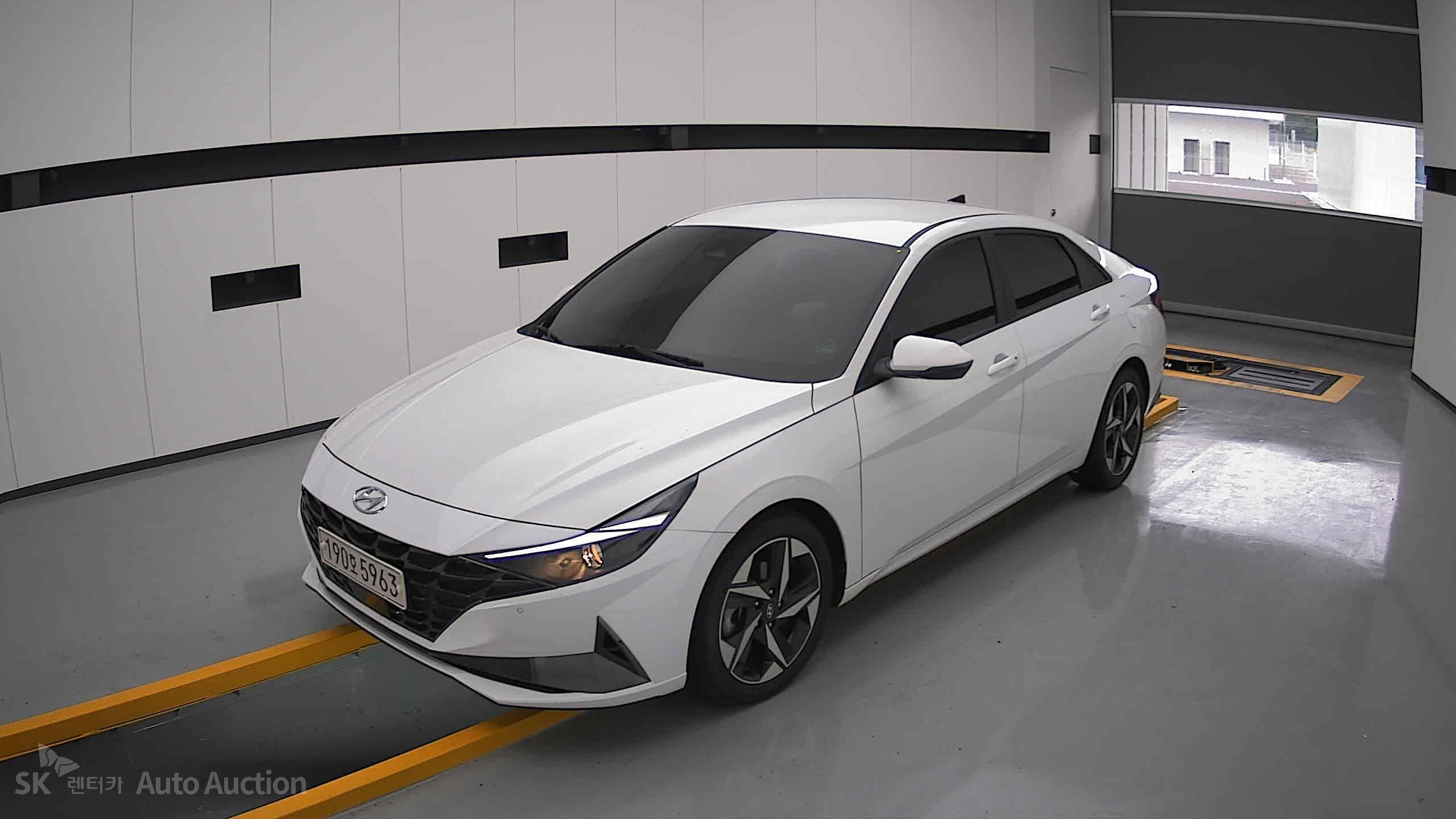 2023 - hyundai avante