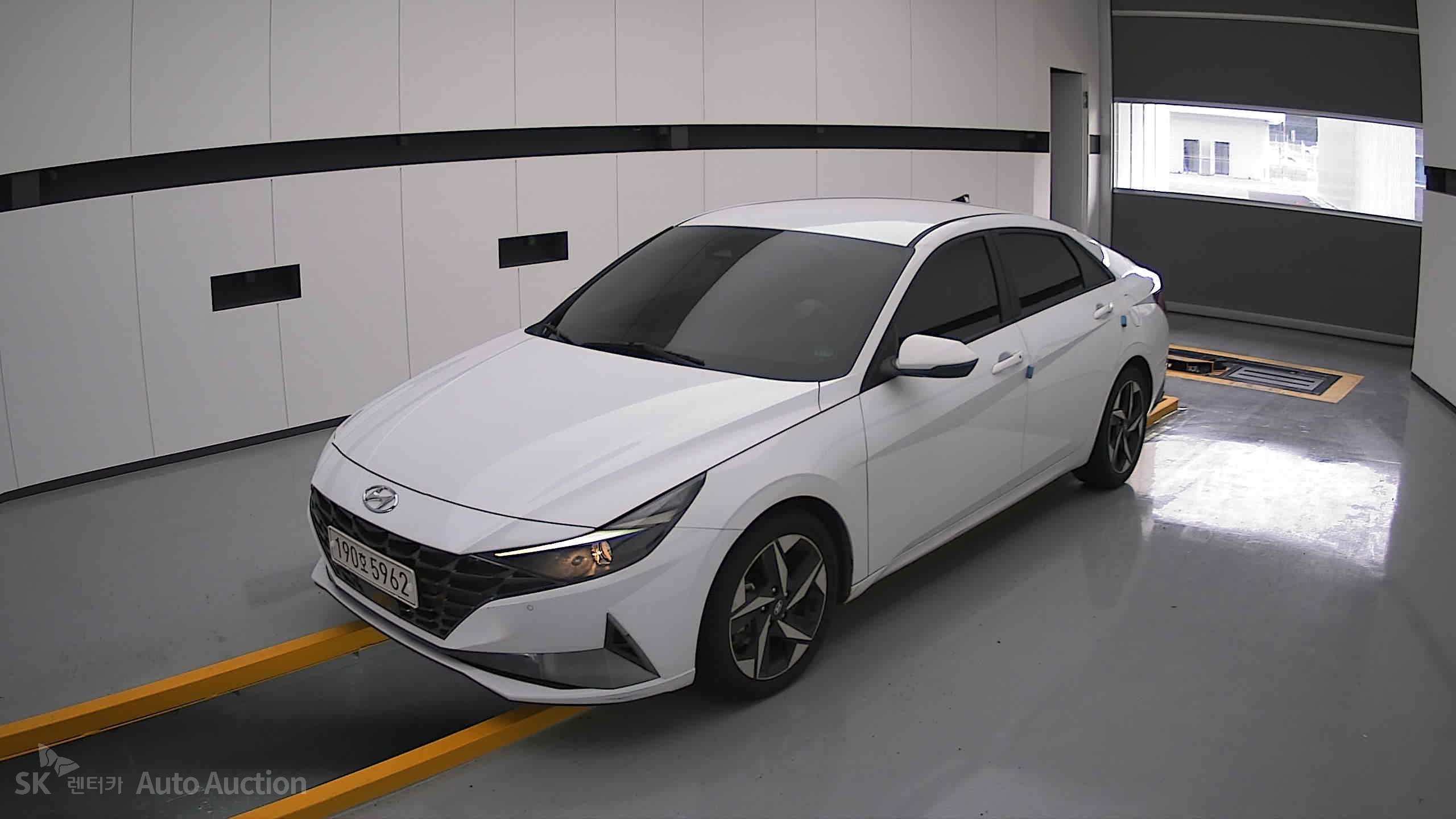 2023 - hyundai avante