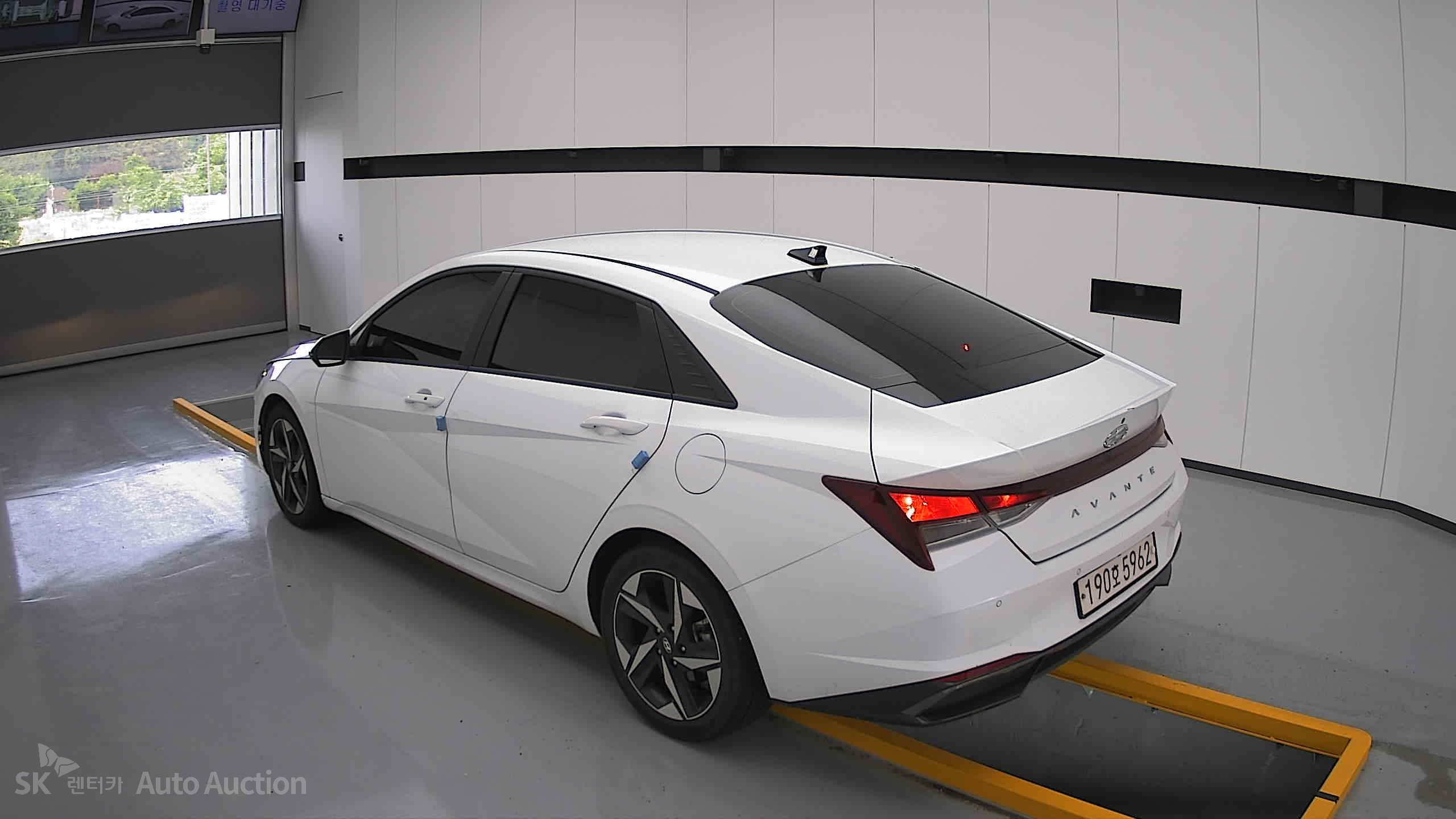 2023 - hyundai avante