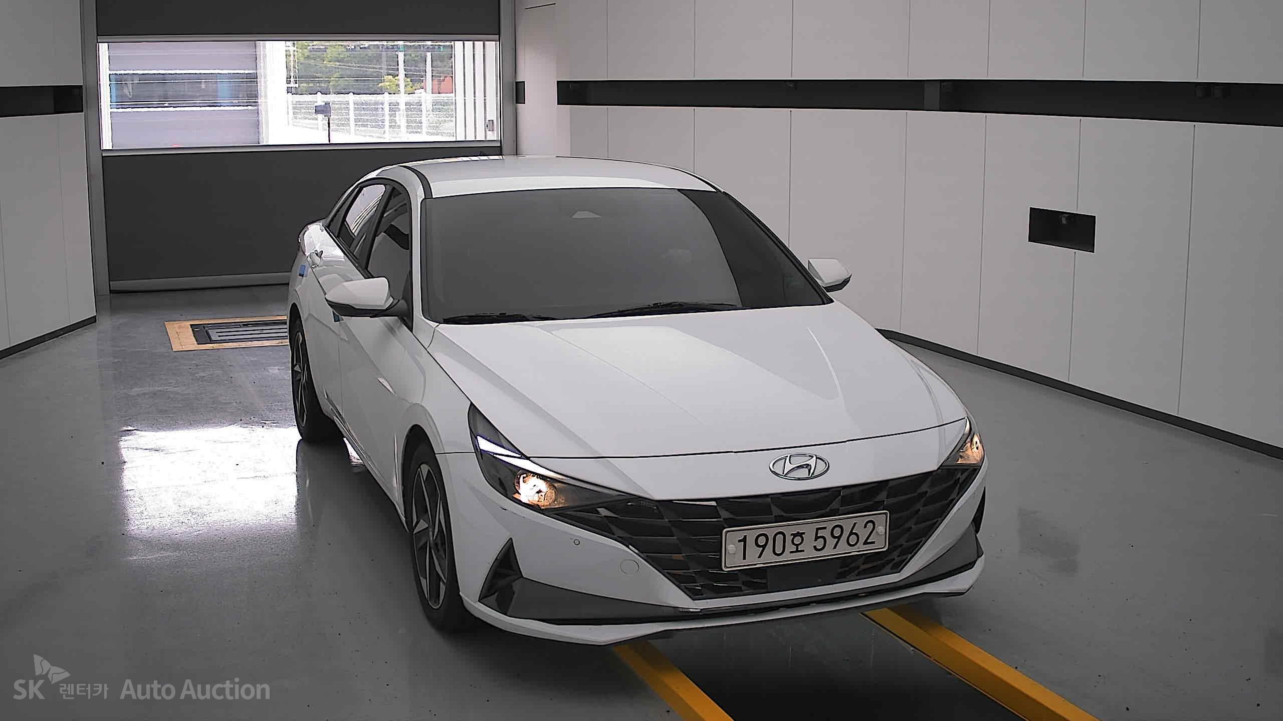 2023 - hyundai avante
