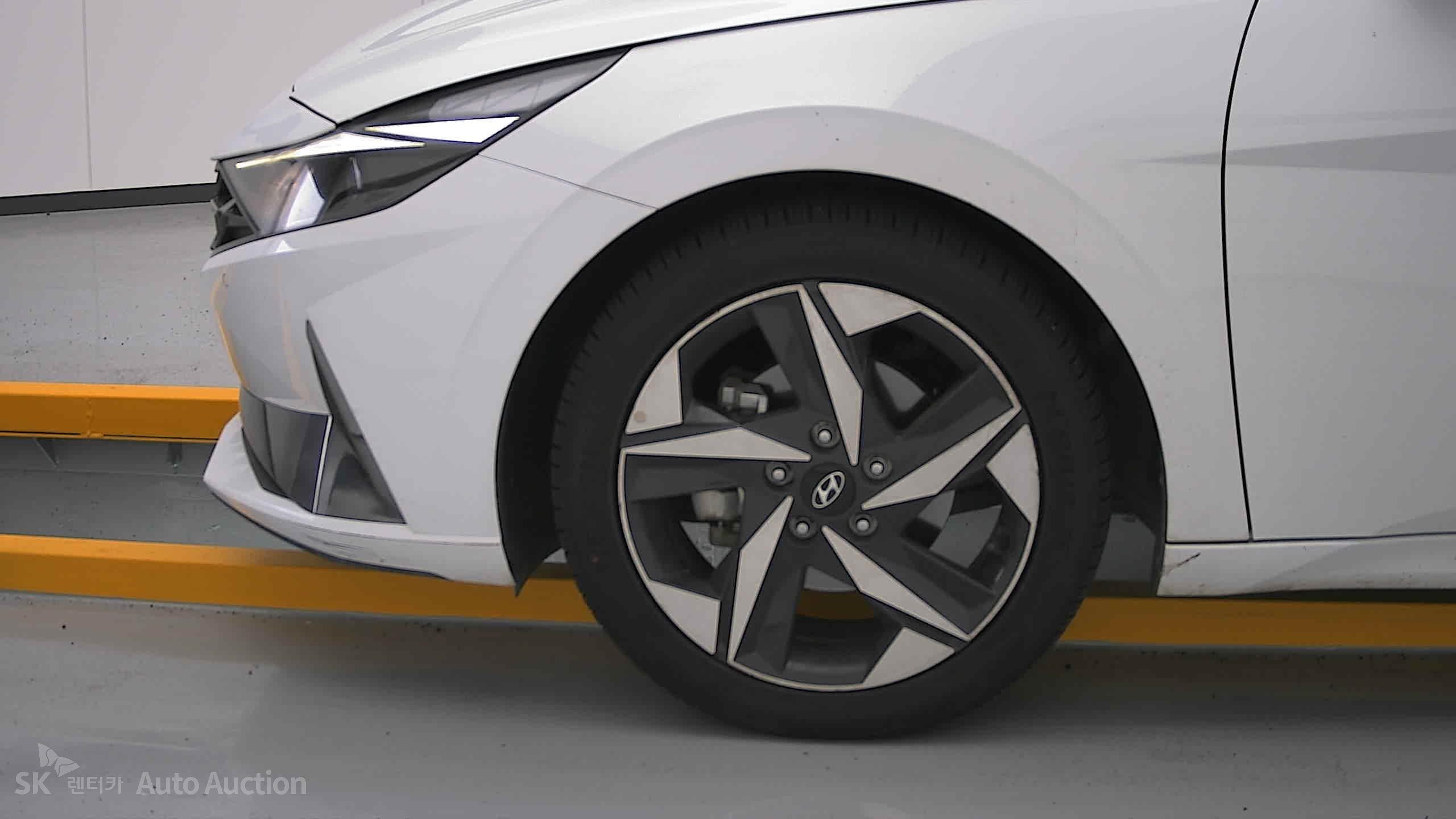 2023 - hyundai avante