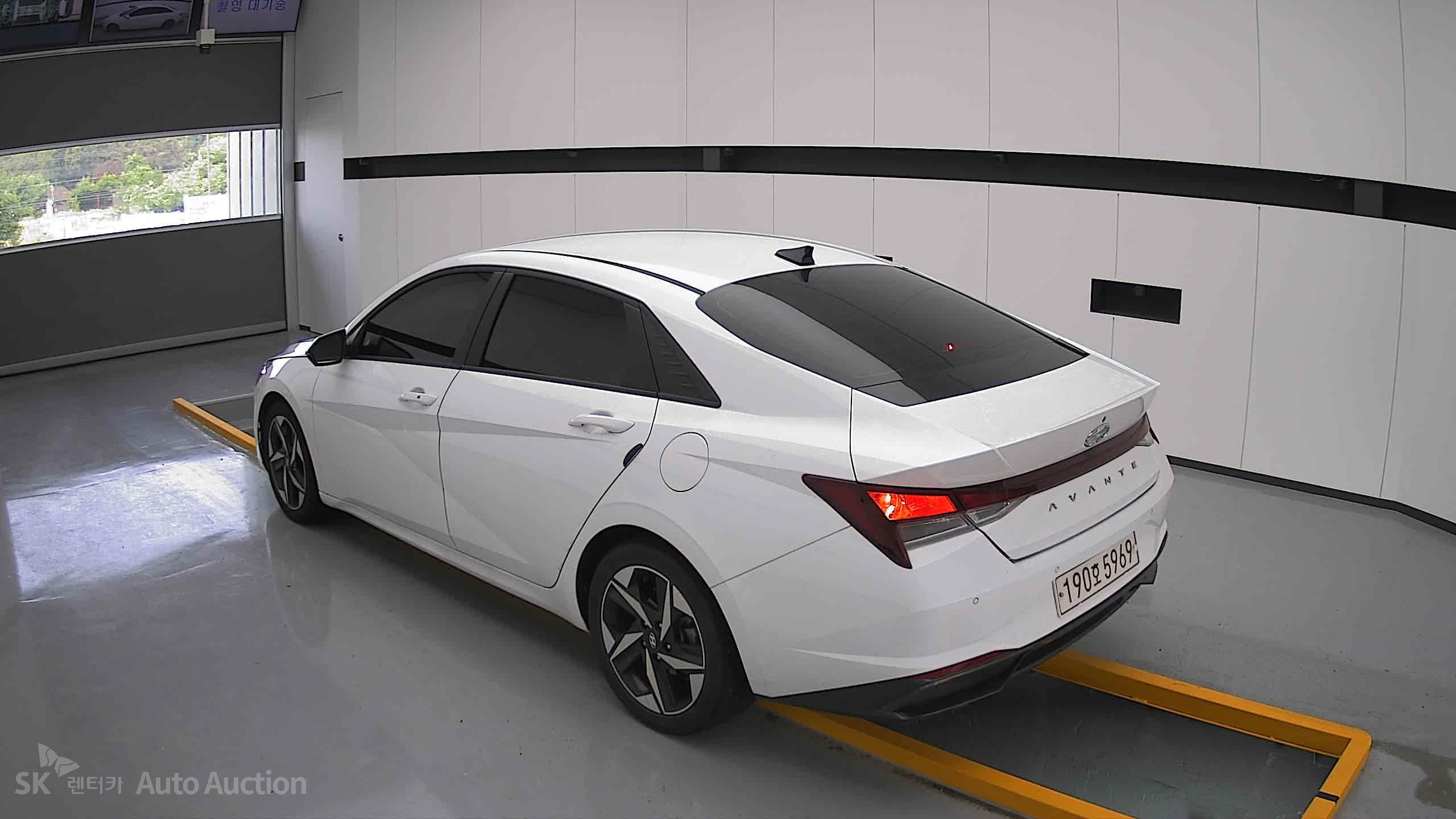 2023 - hyundai avante