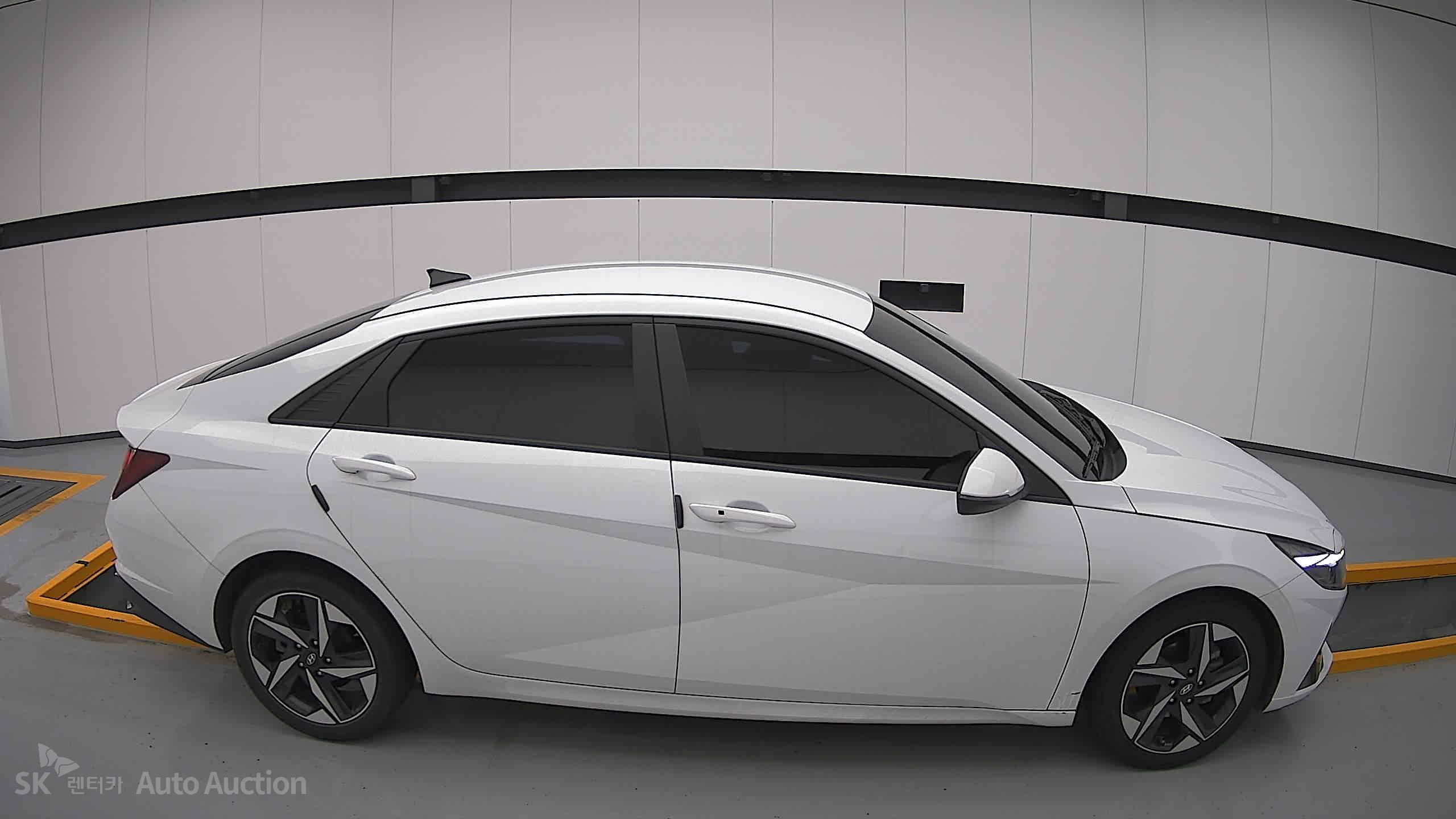 2023 - hyundai avante