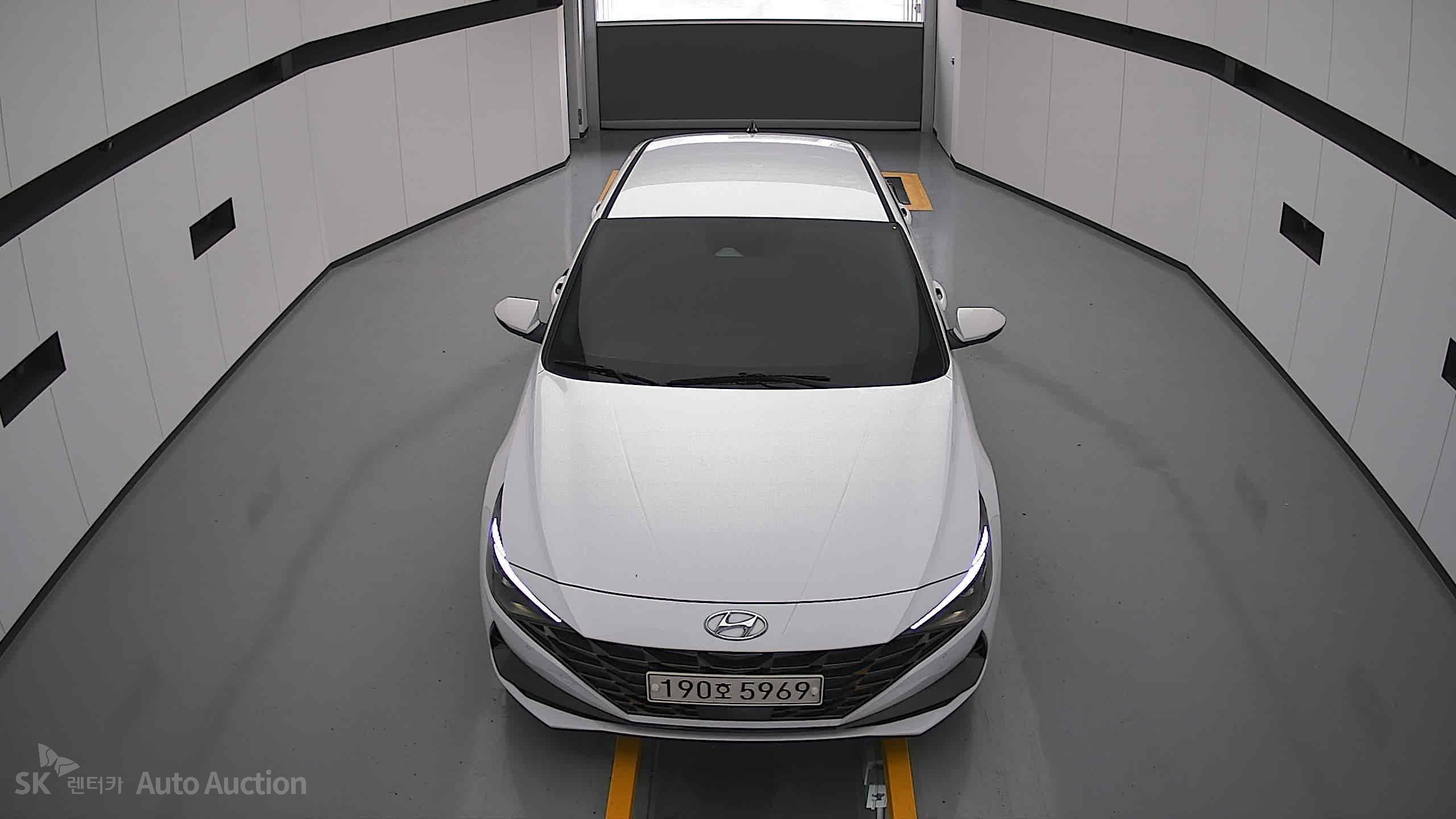 2023 - hyundai avante