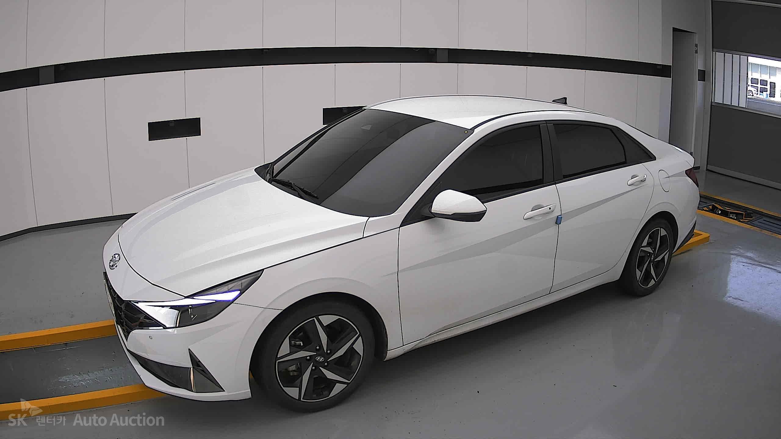2023 - hyundai avante
