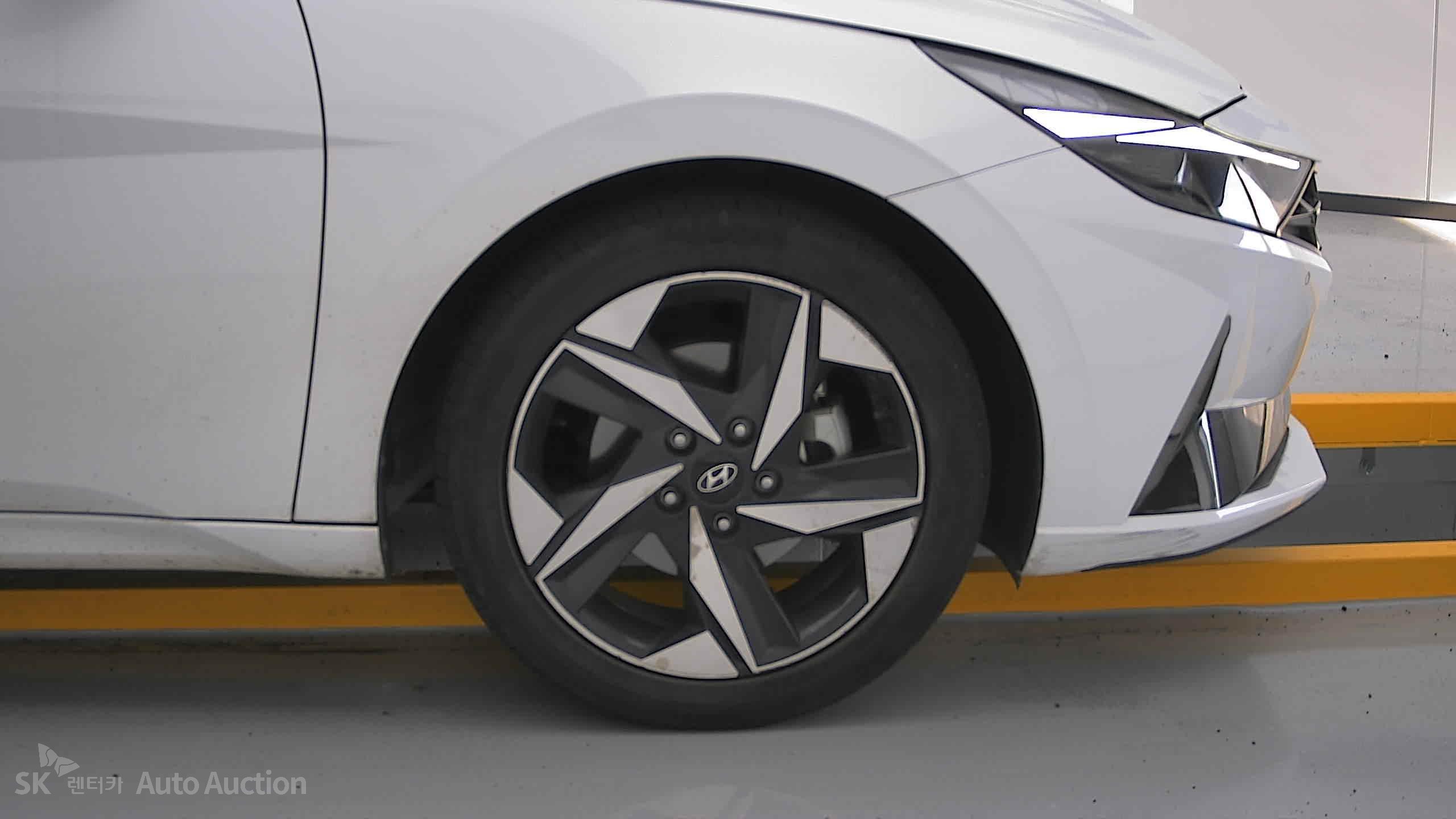 2023 - hyundai avante