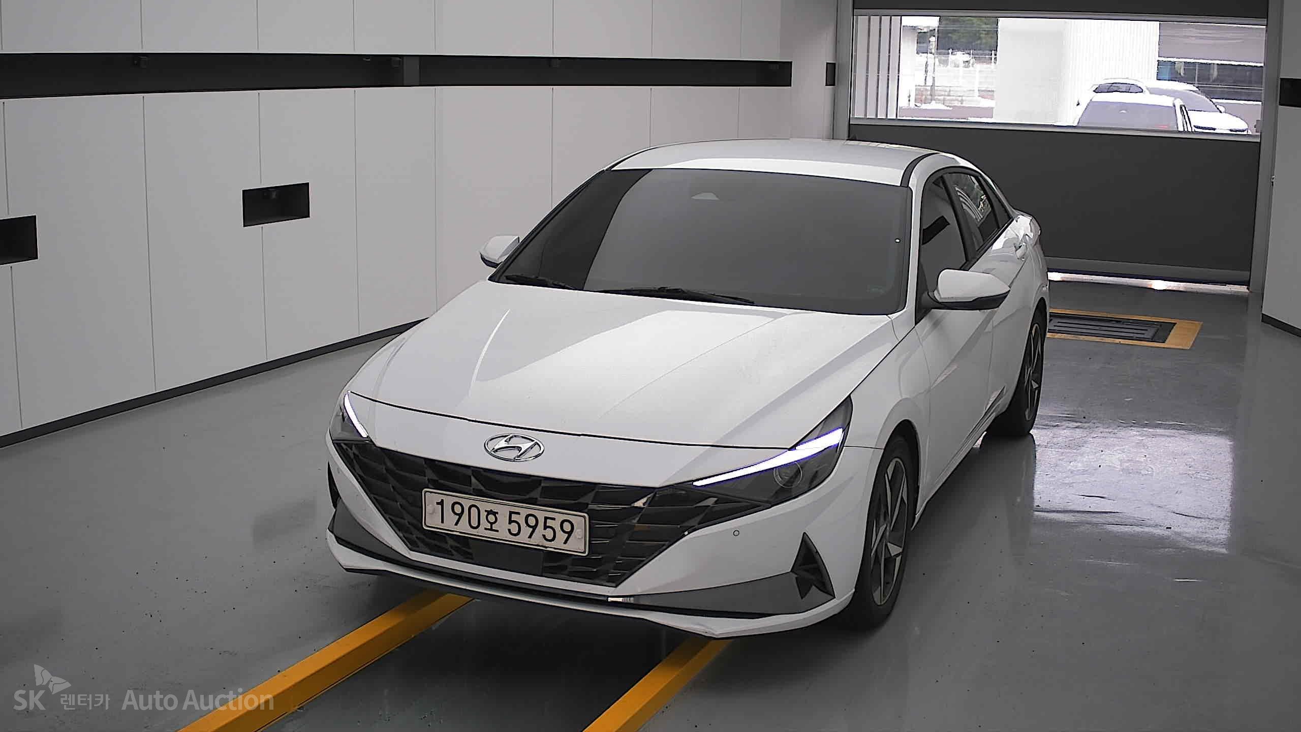 2023 - hyundai avante