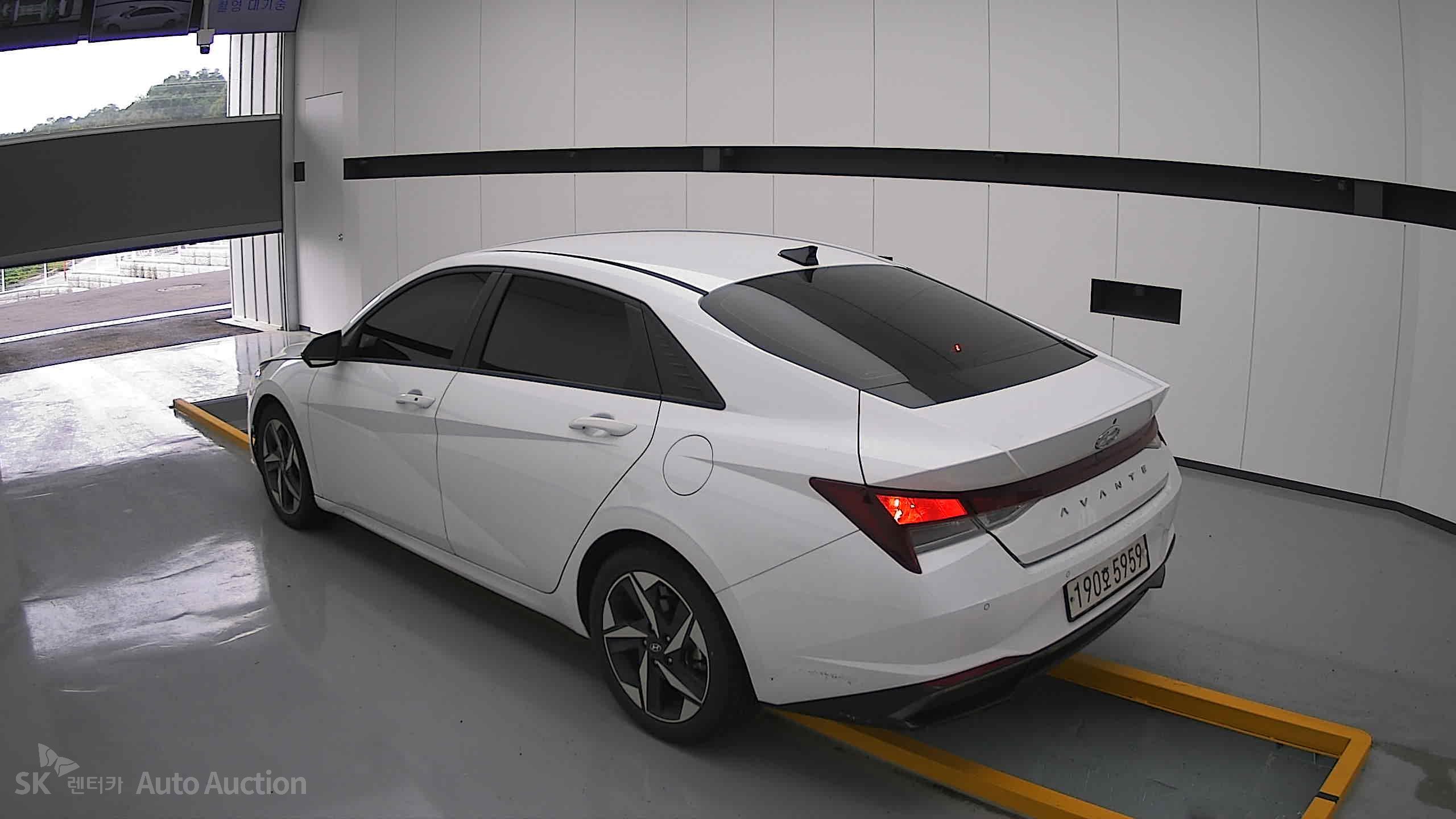 2023 - hyundai avante