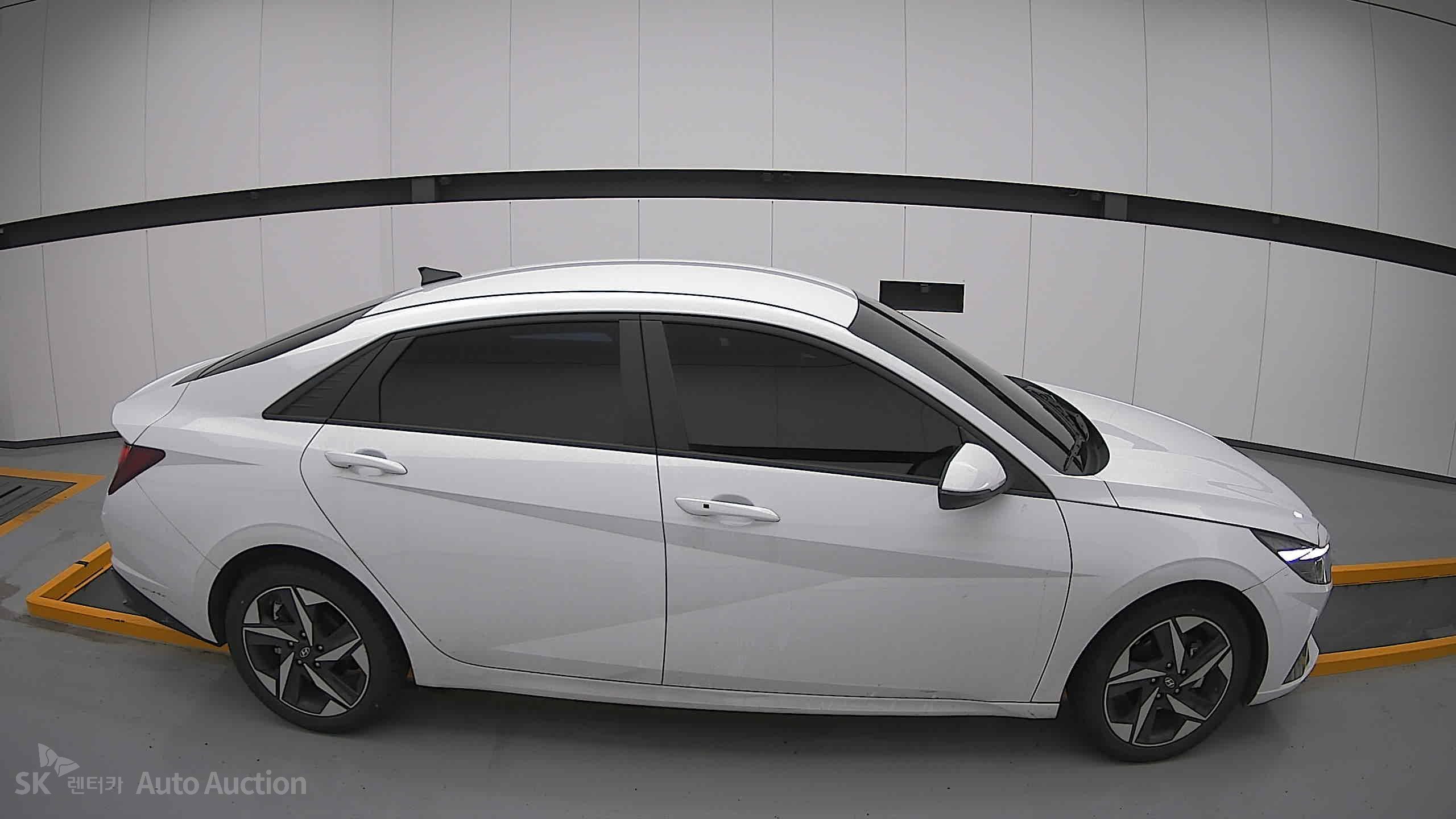 2023 - hyundai avante