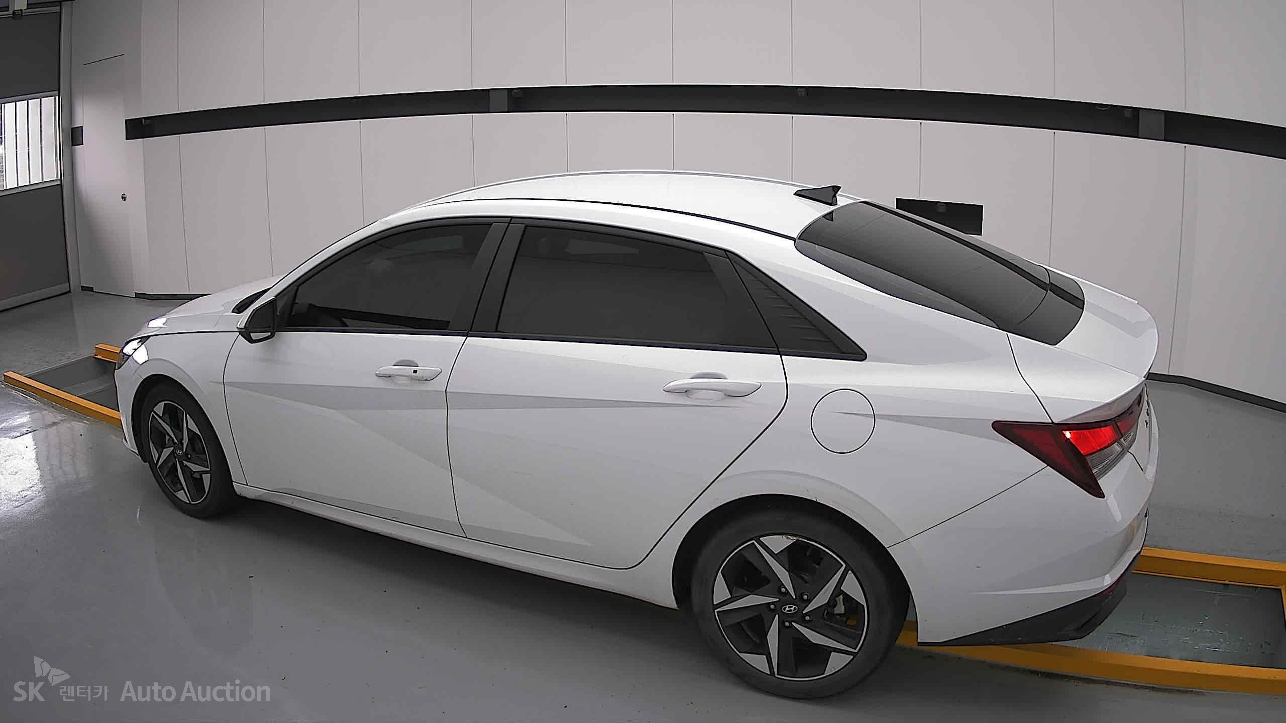2023 - hyundai avante