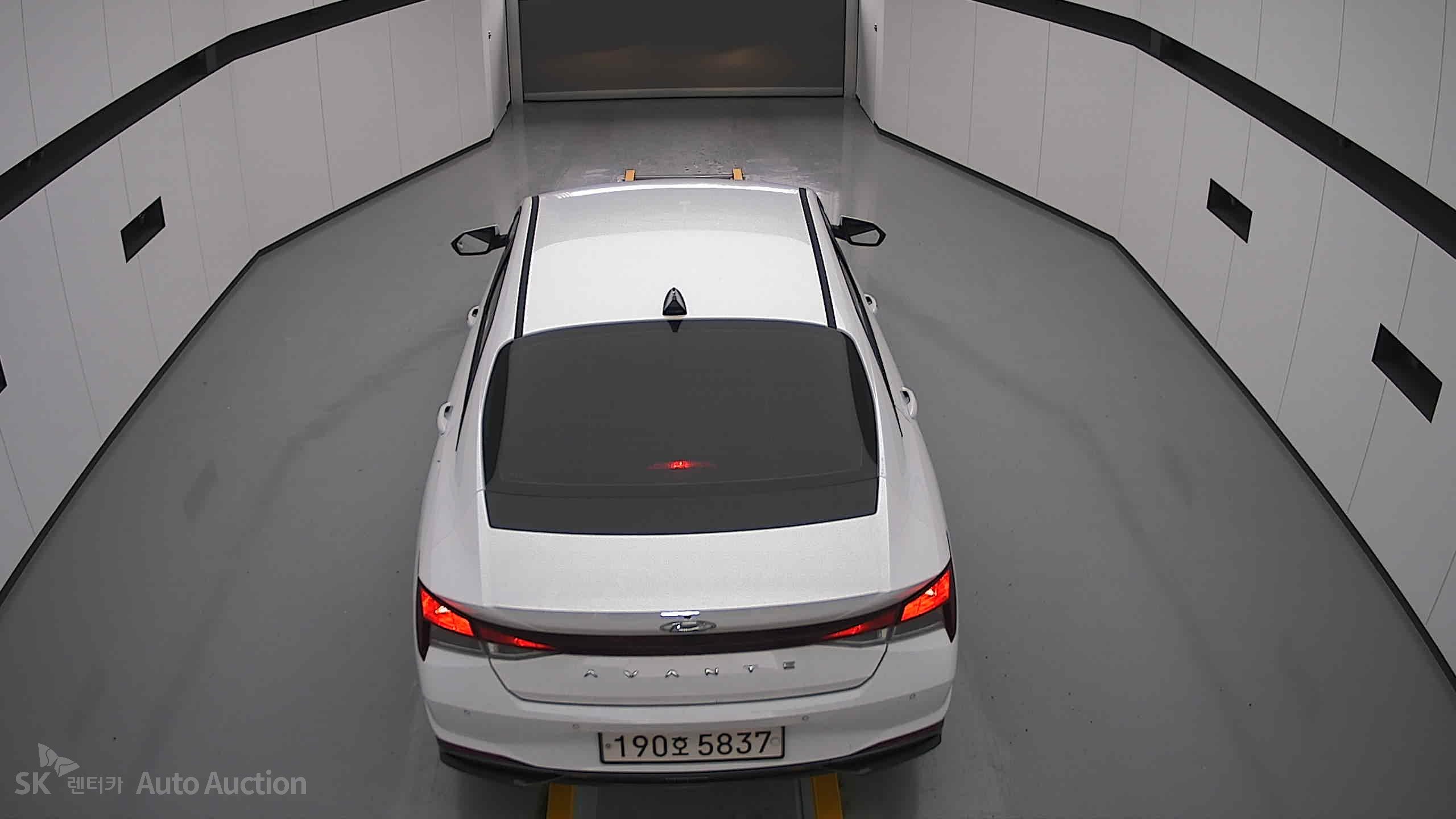 2023 - hyundai avante