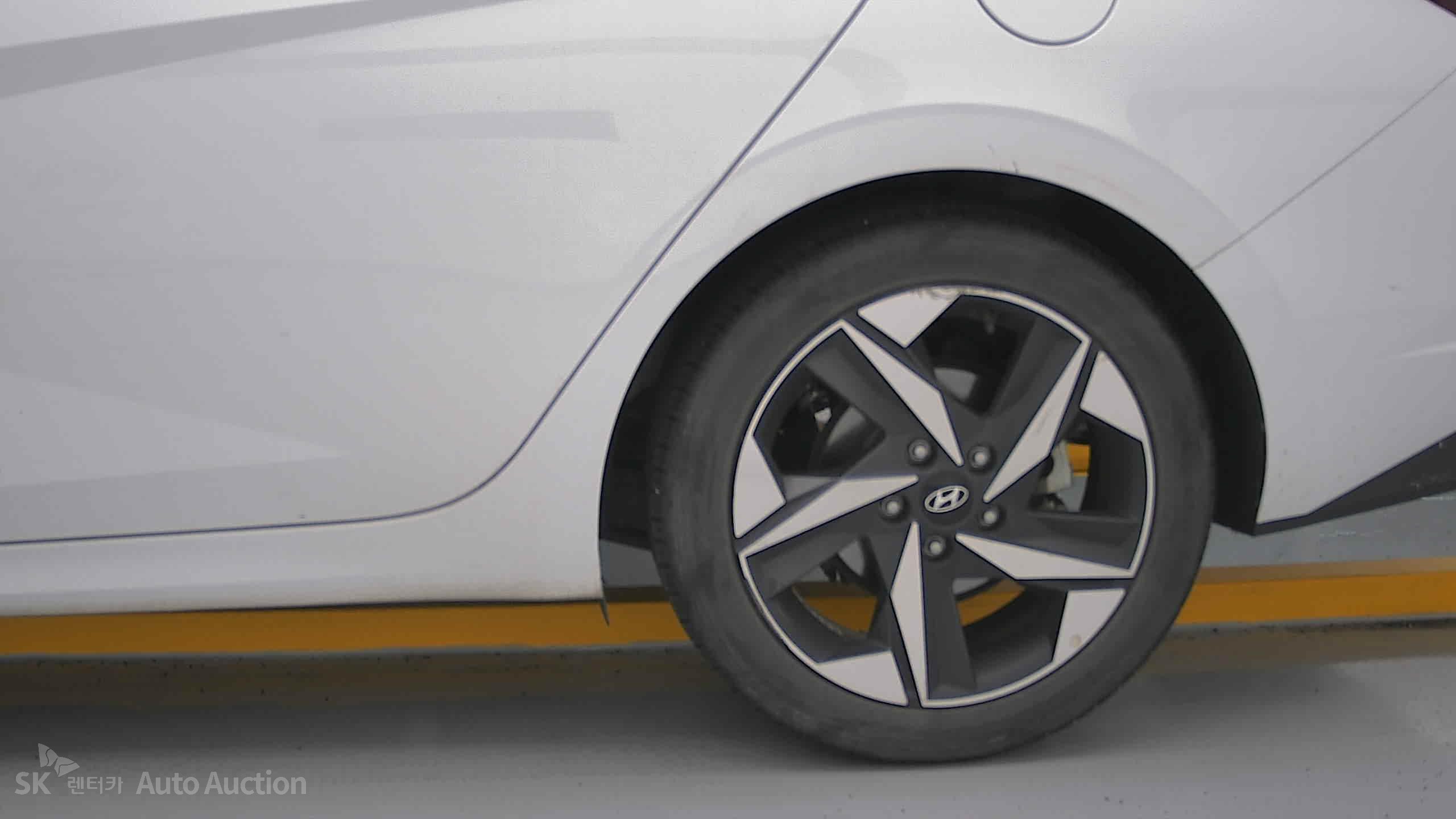 2023 - hyundai avante
