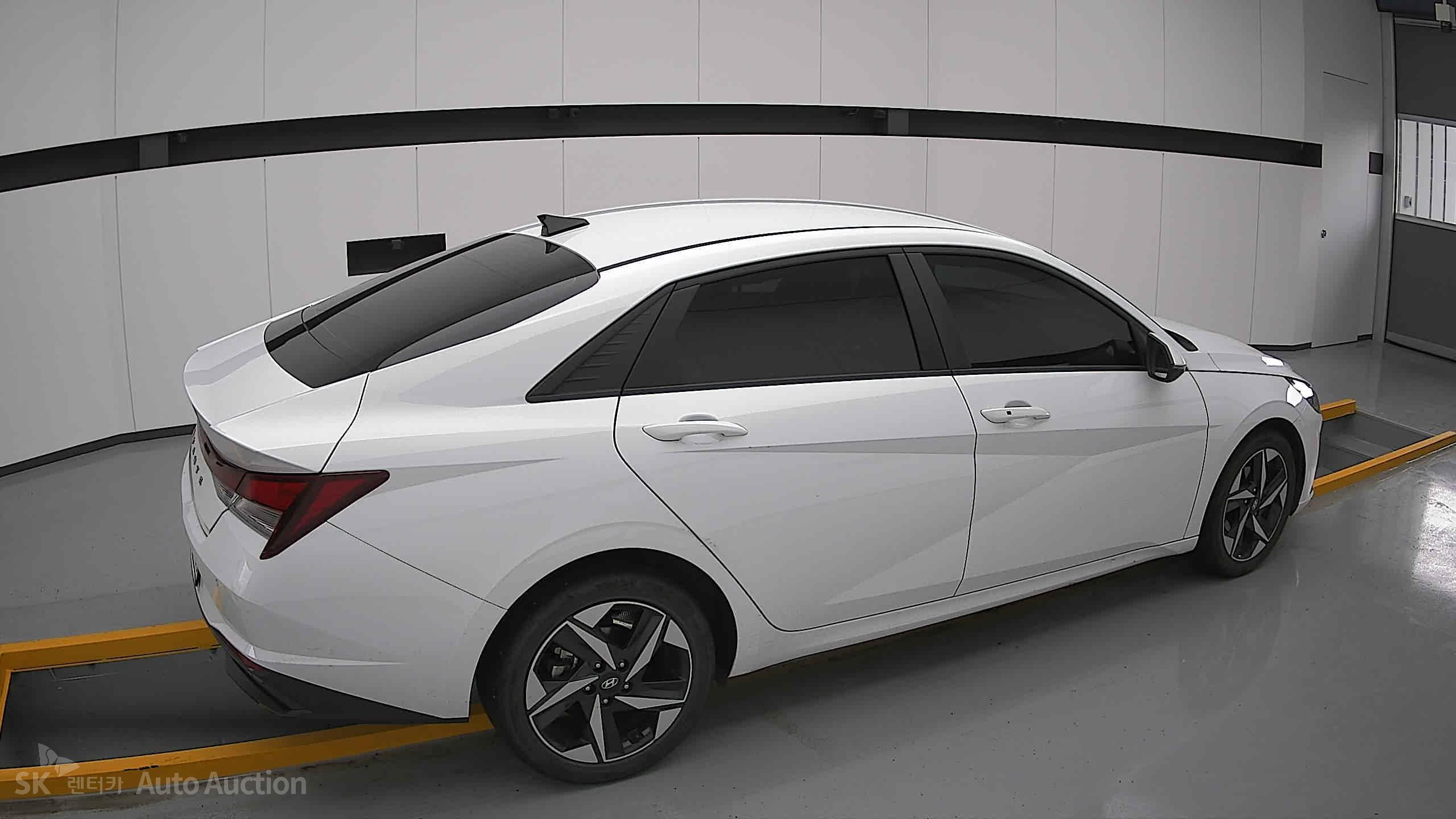 2023 - hyundai avante