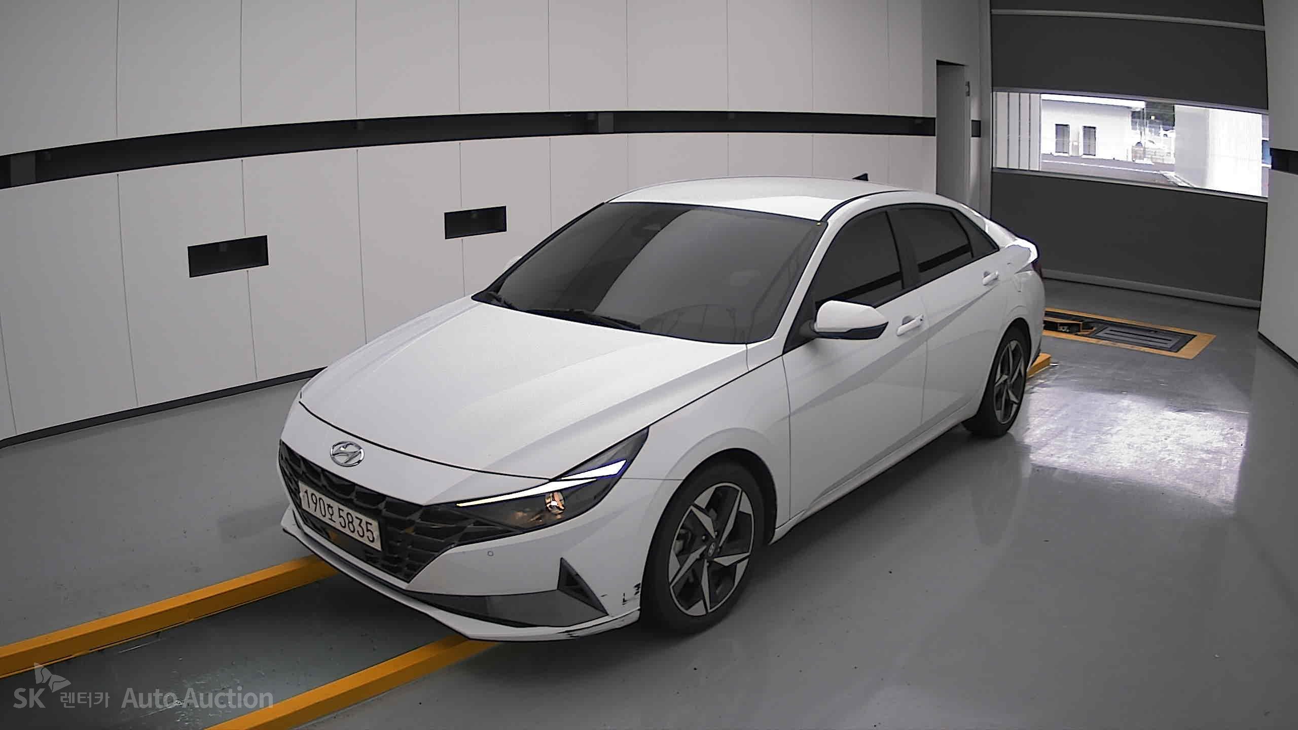 2023 - hyundai avante