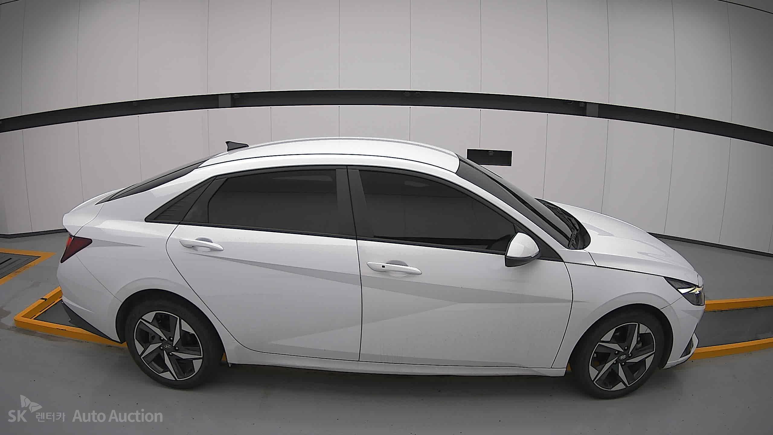 2023 - hyundai avante