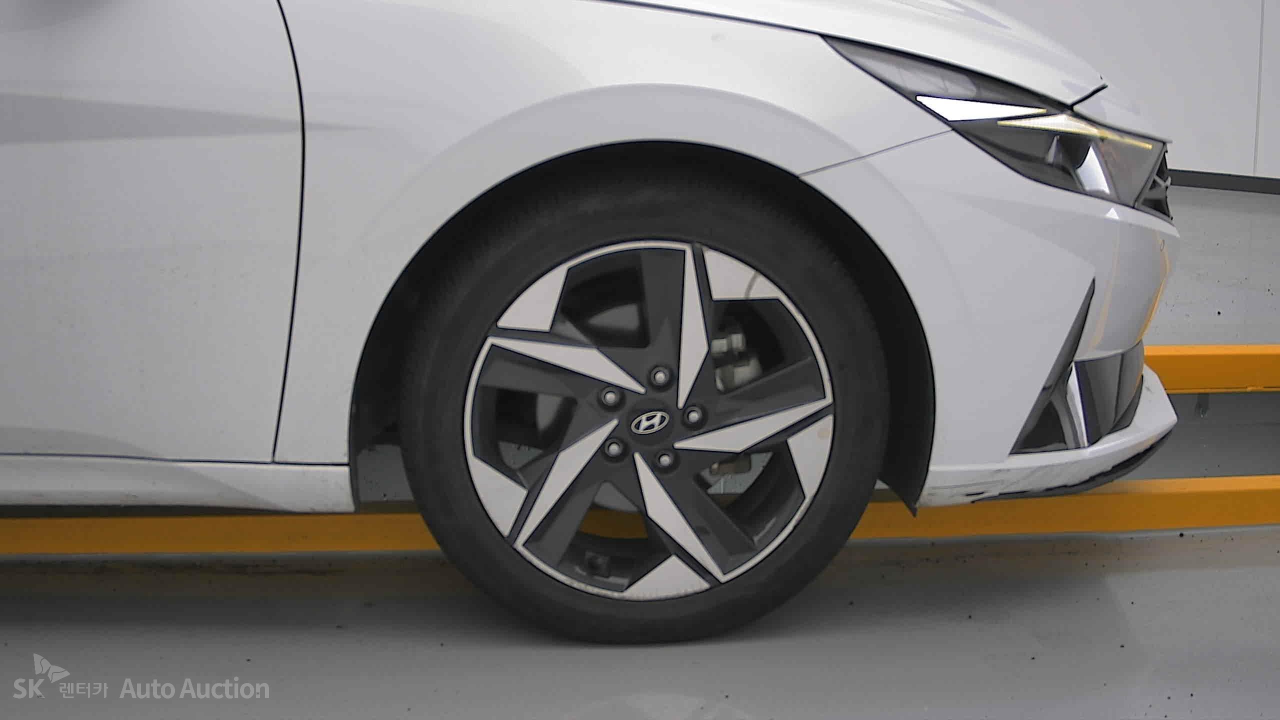 2023 - hyundai avante
