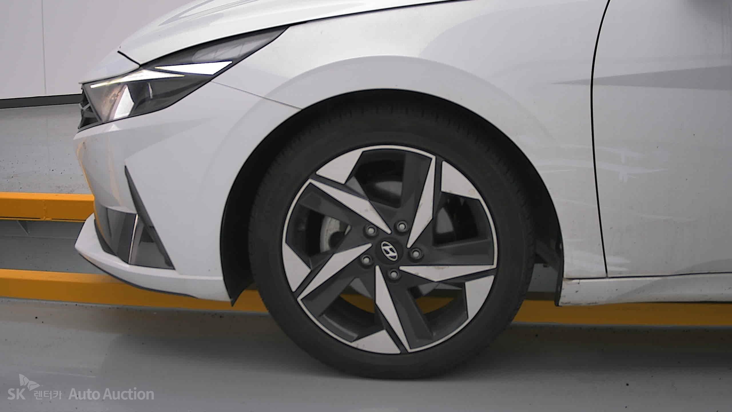 2023 - hyundai avante