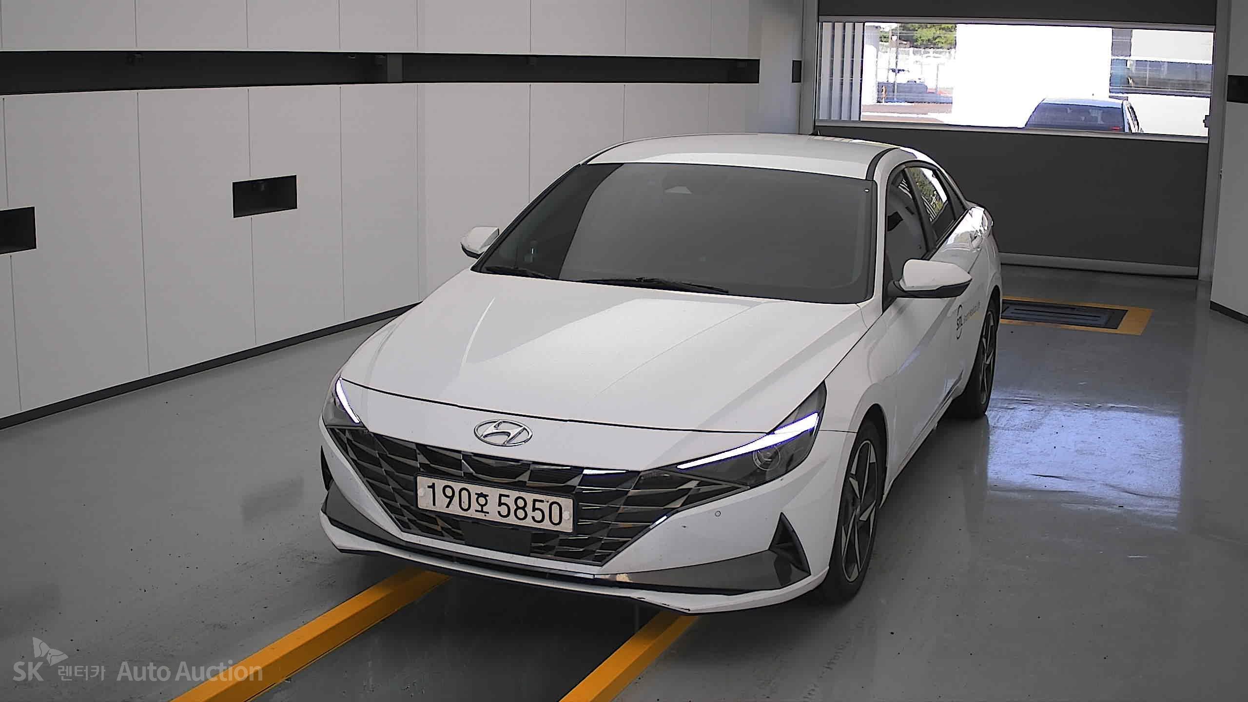 2023 - hyundai avante