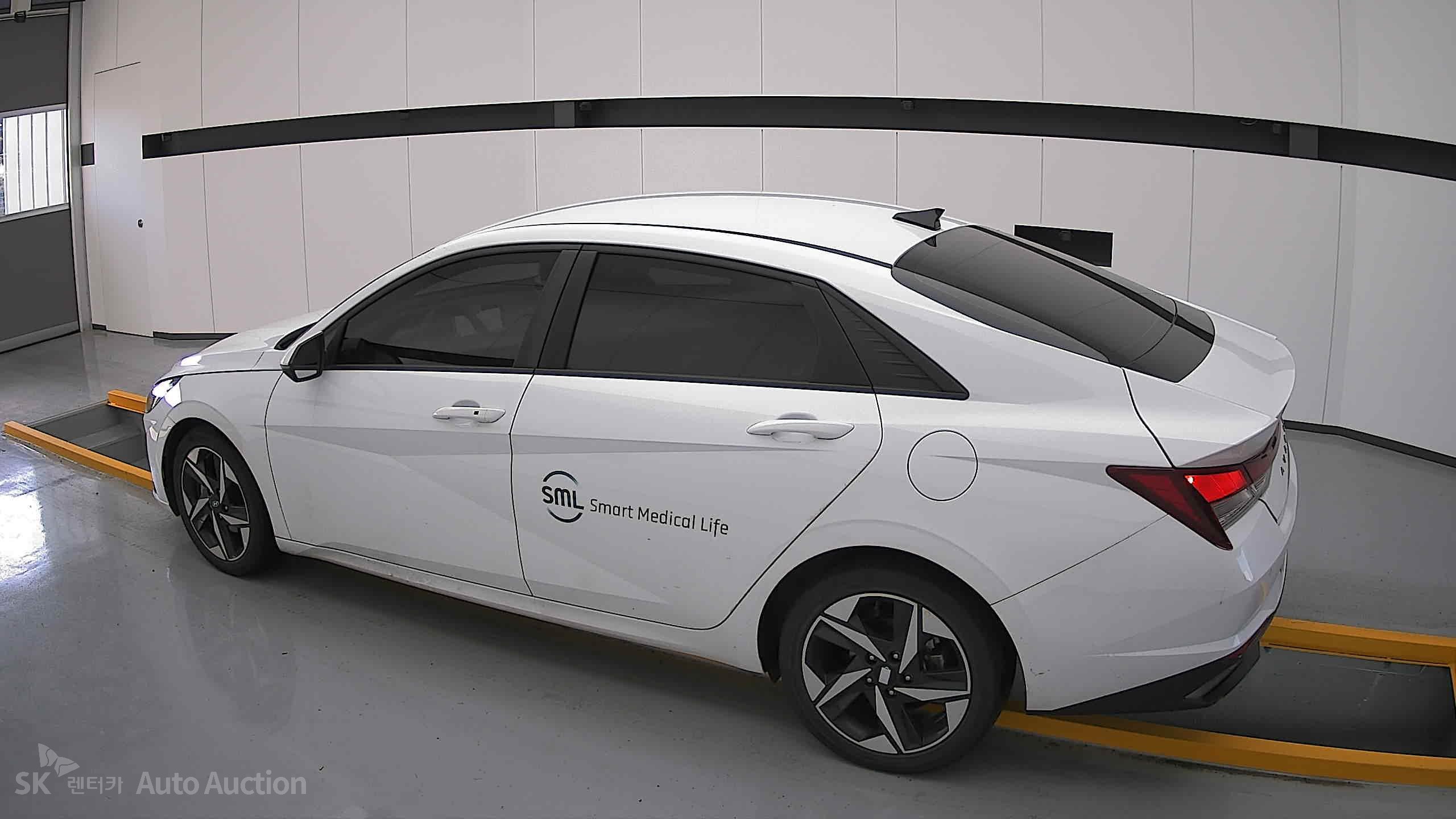 2023 - hyundai avante