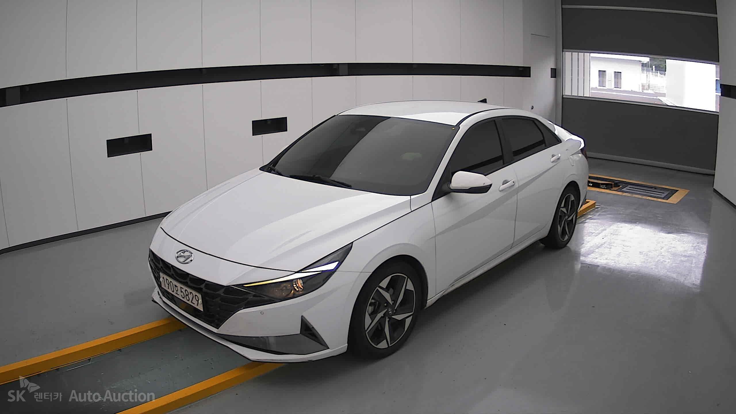 2023 - hyundai avante