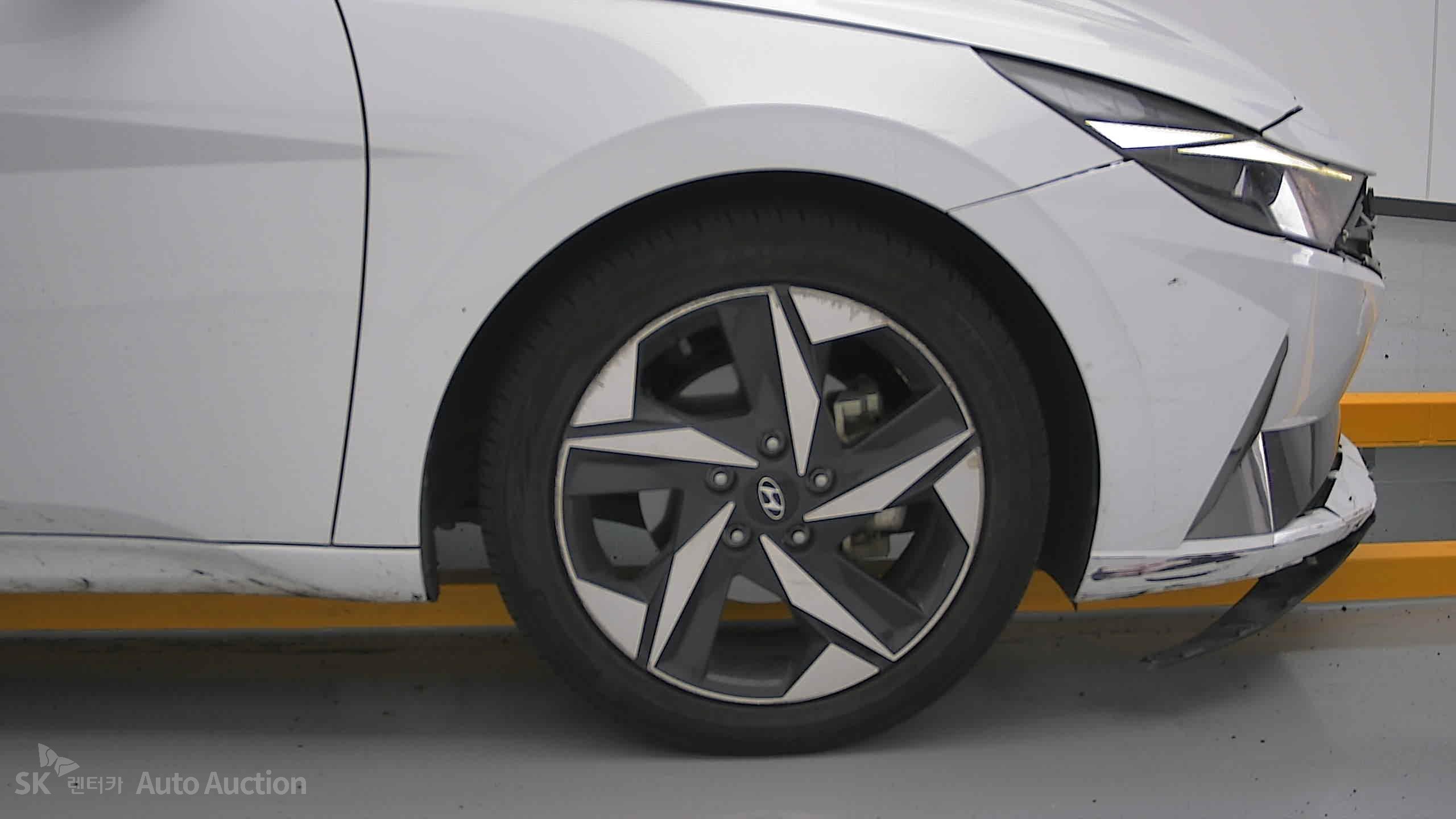 2023 - hyundai avante