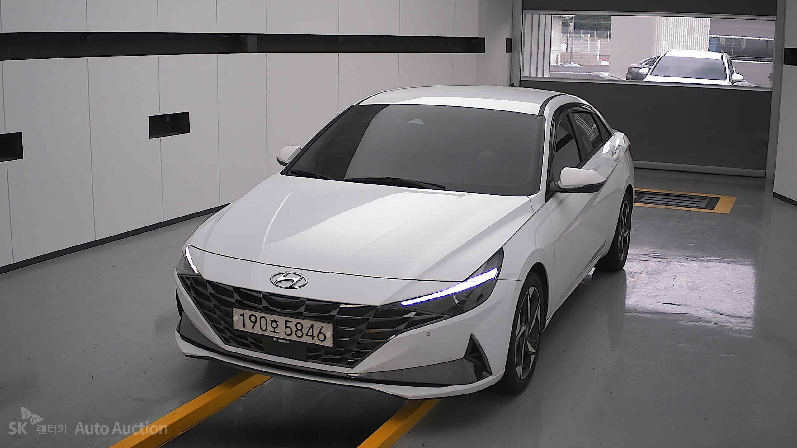 2023 - hyundai avante