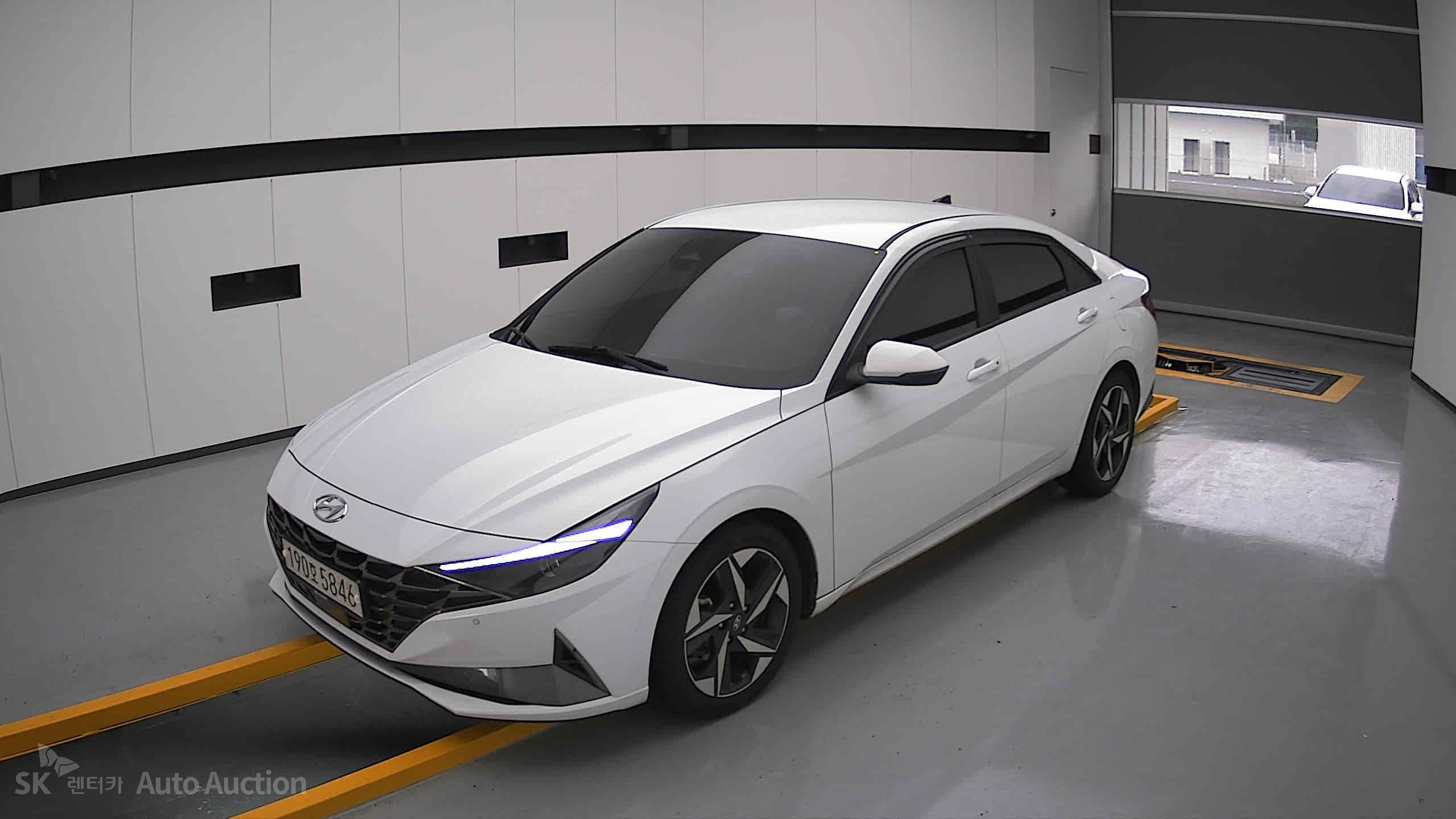 2023 - hyundai avante