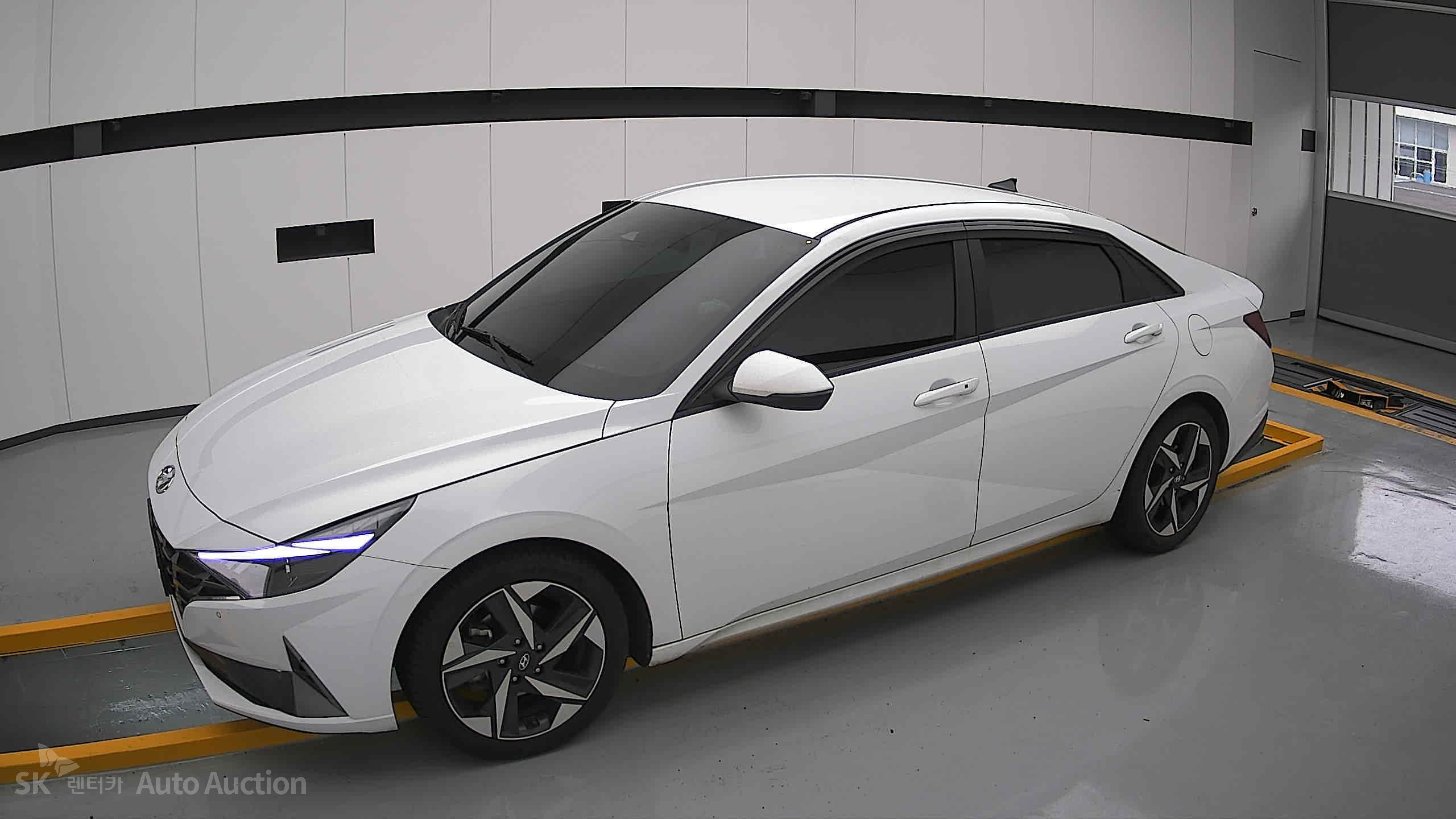 2023 - hyundai avante