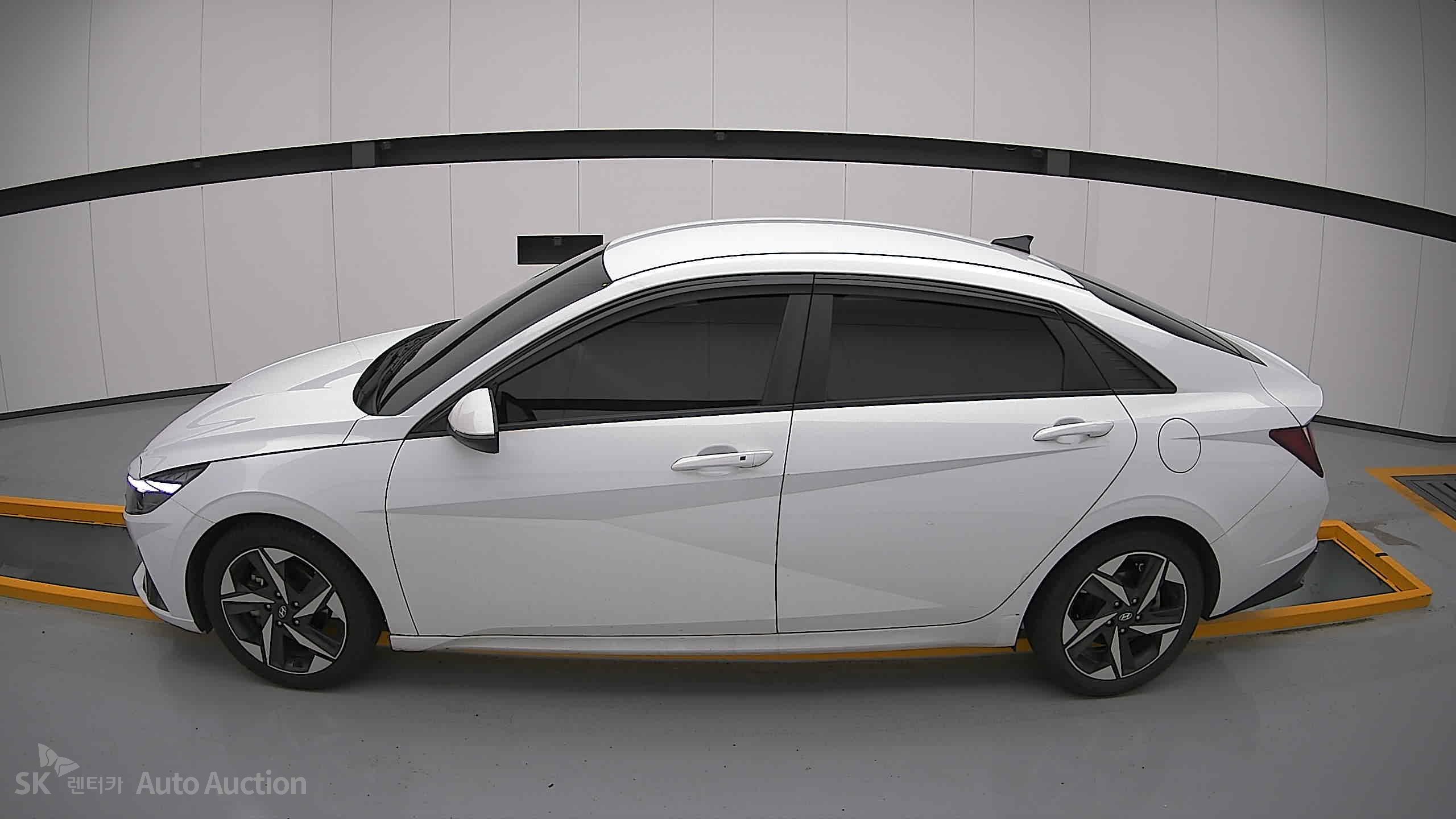 2023 - hyundai avante