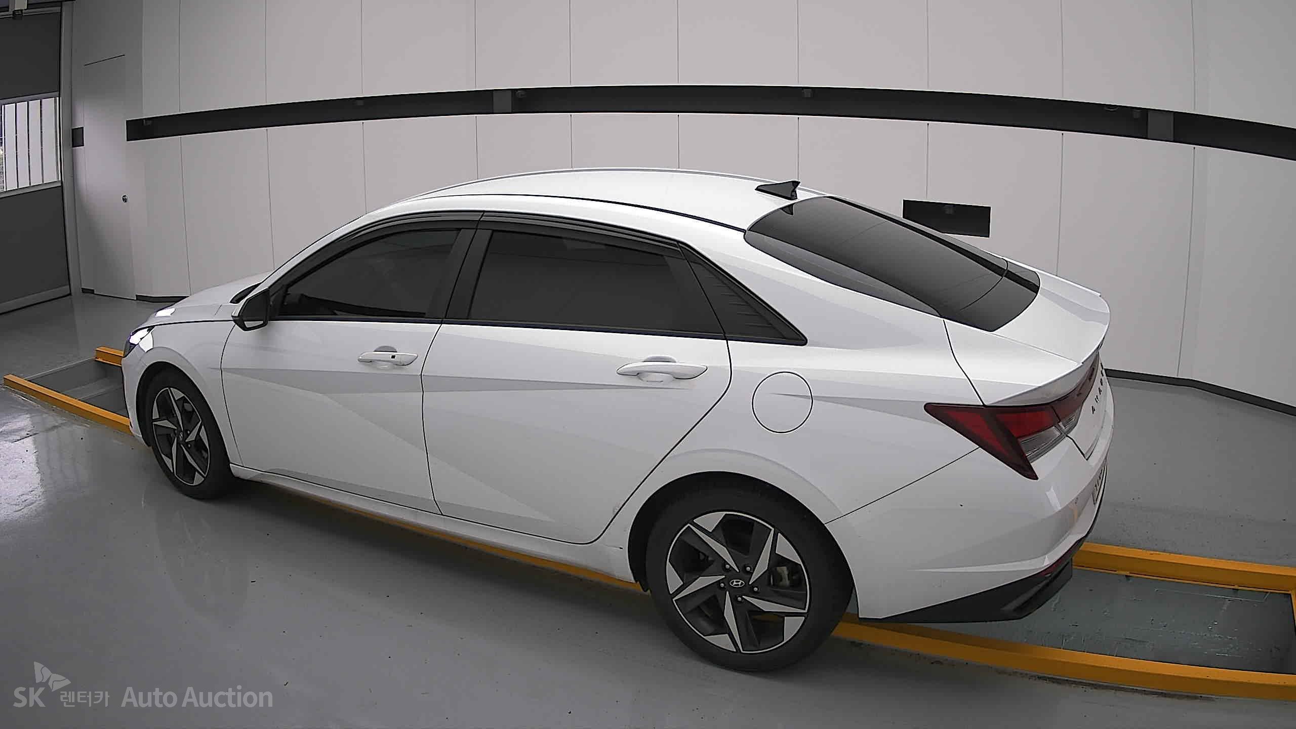 2023 - hyundai avante