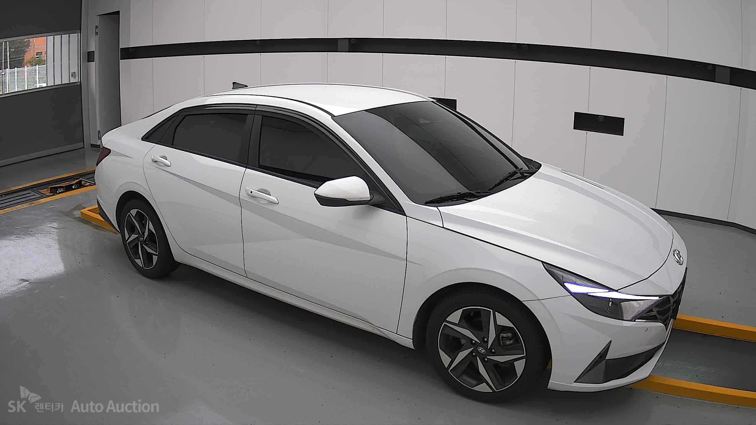 2023 - hyundai avante