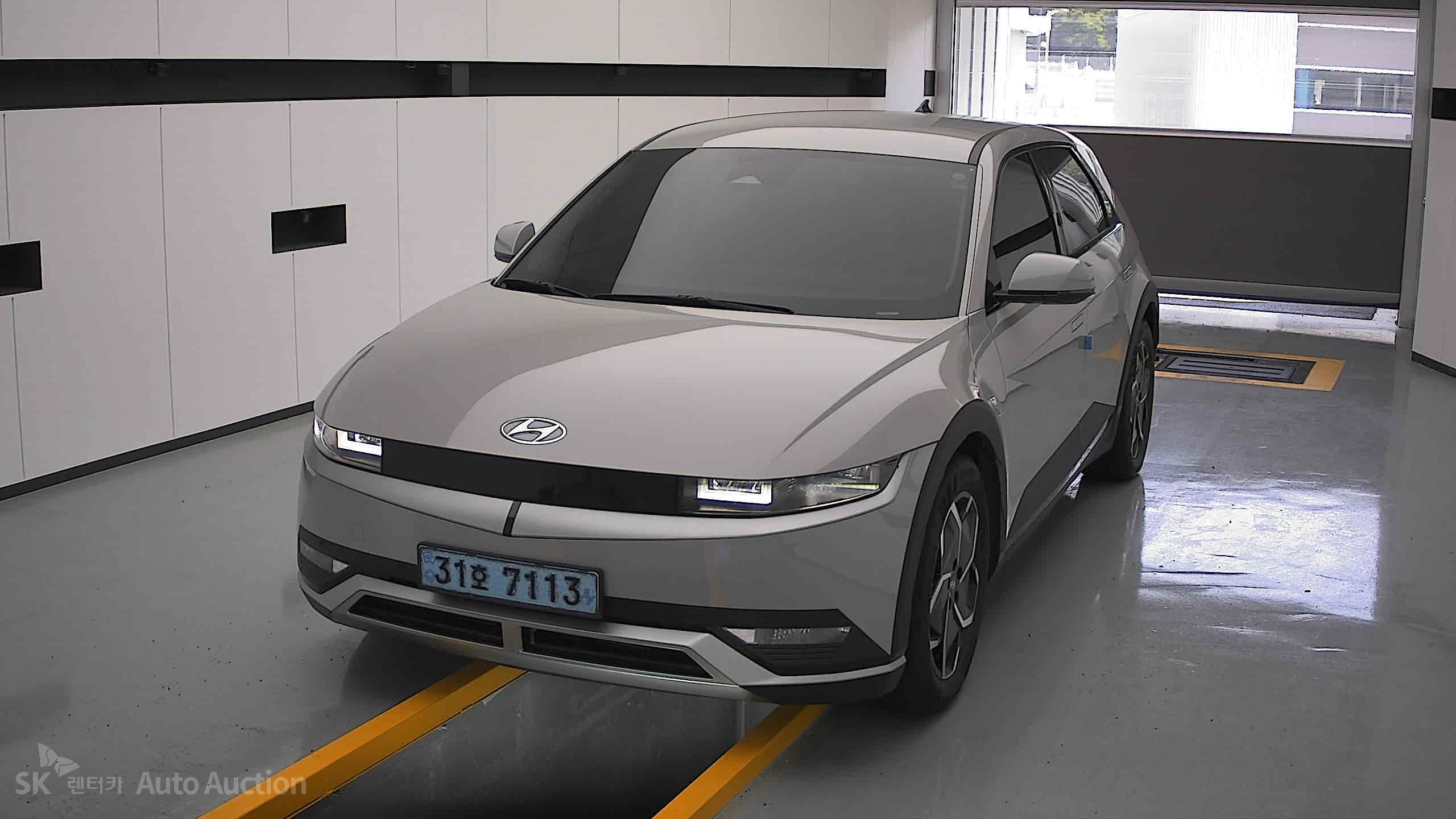 2022 - hyundai ioniq