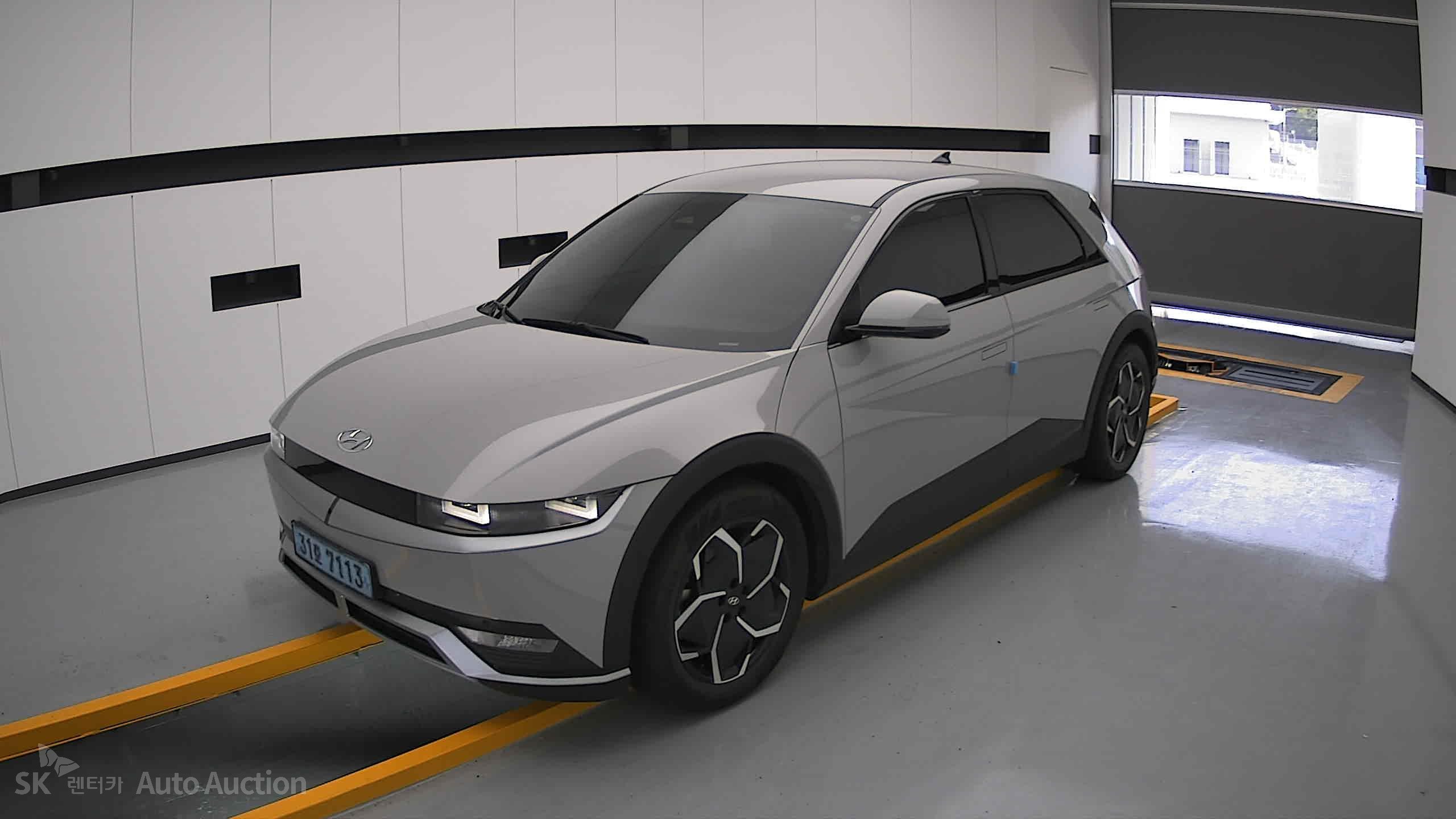 2022 - hyundai ioniq