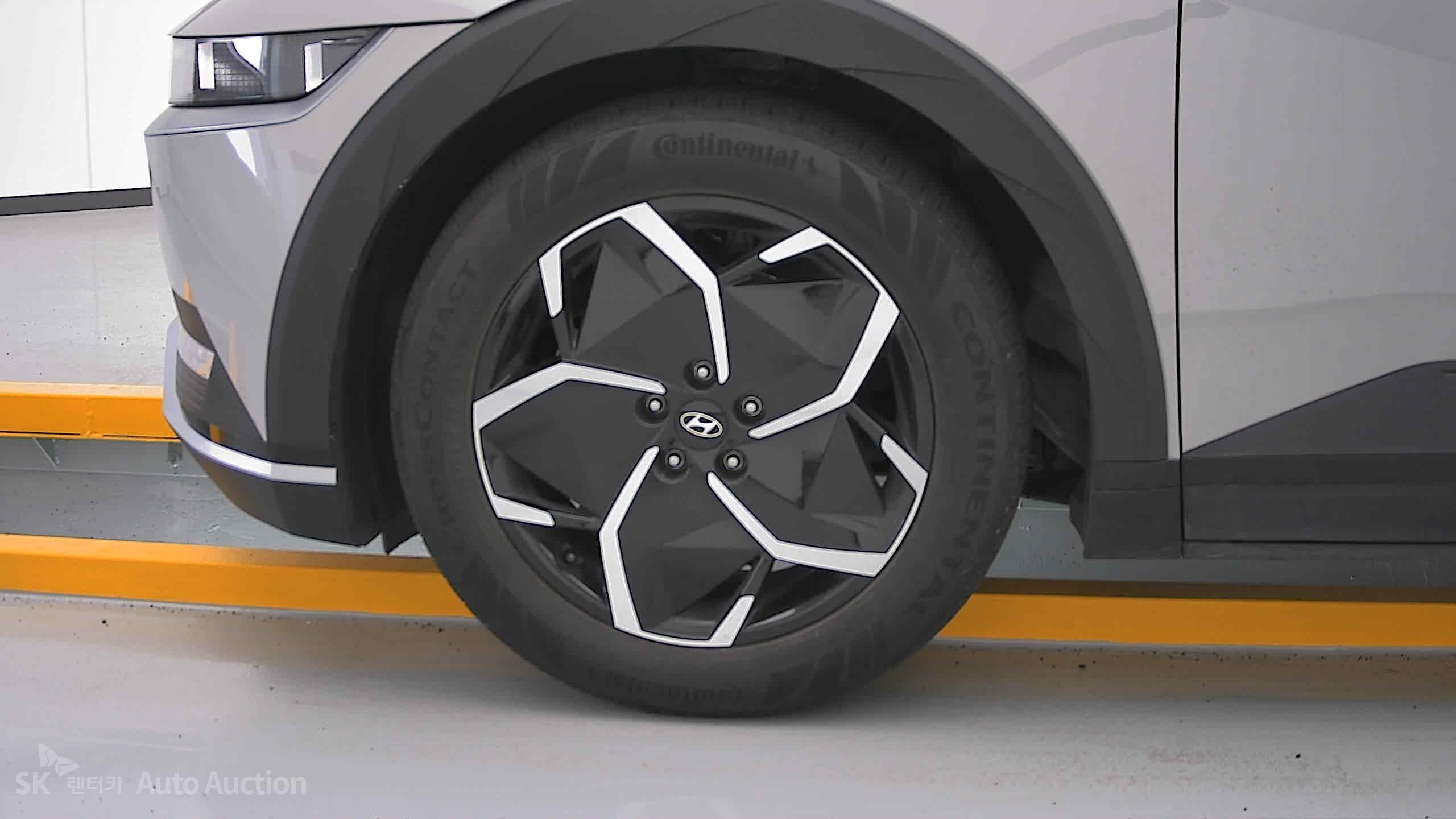 2022 - hyundai ioniq
